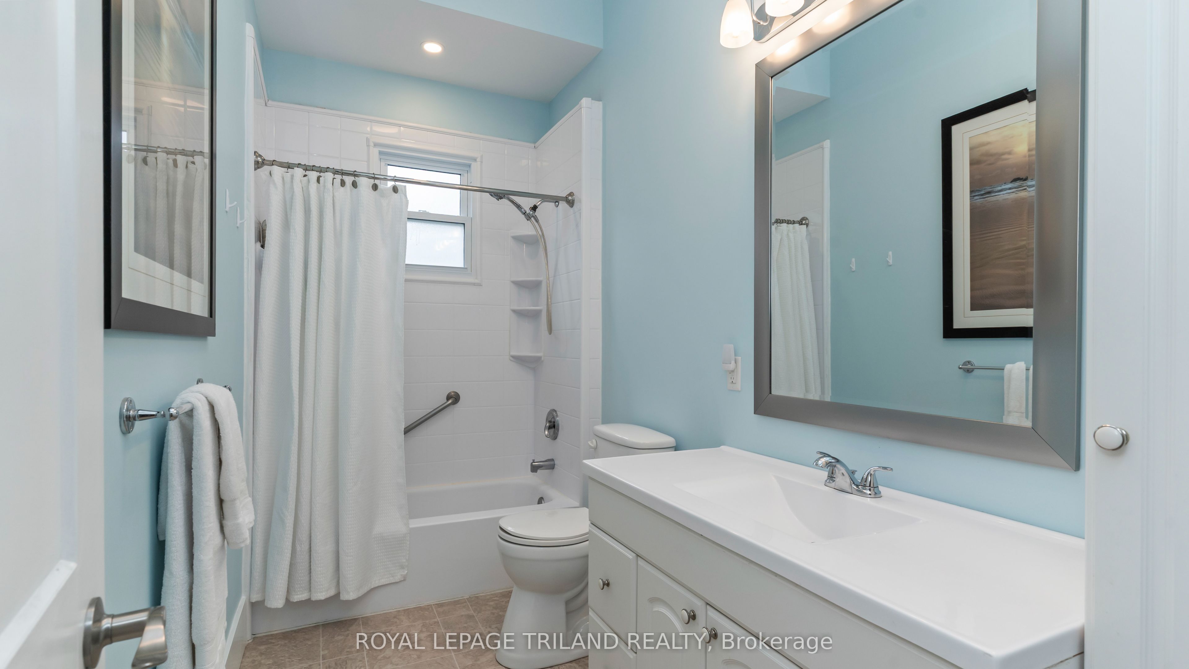 282 Ross Street Property Photo 14