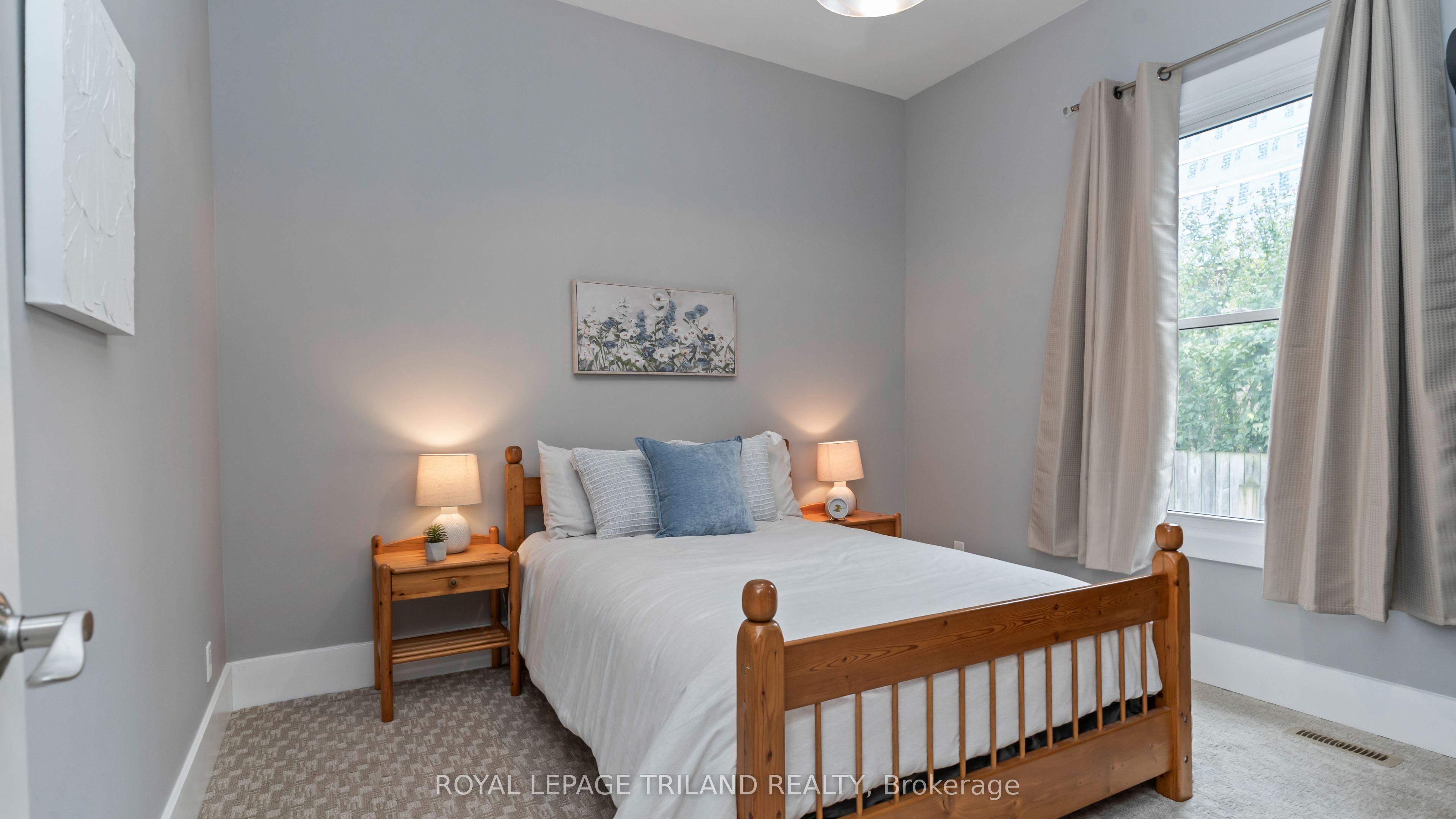 282 Ross Street Property Photo 23