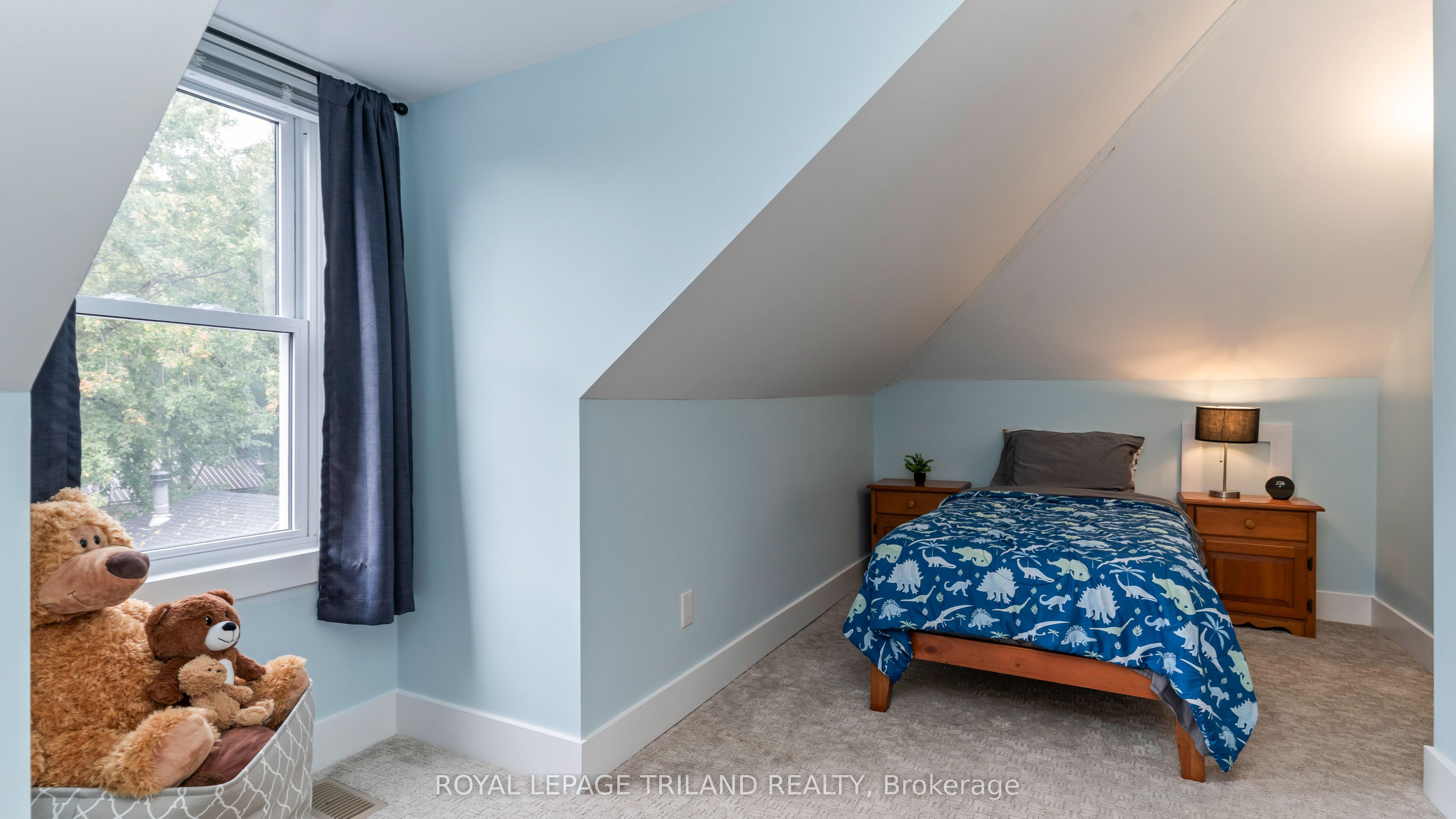 282 Ross Street Property Photo 30
