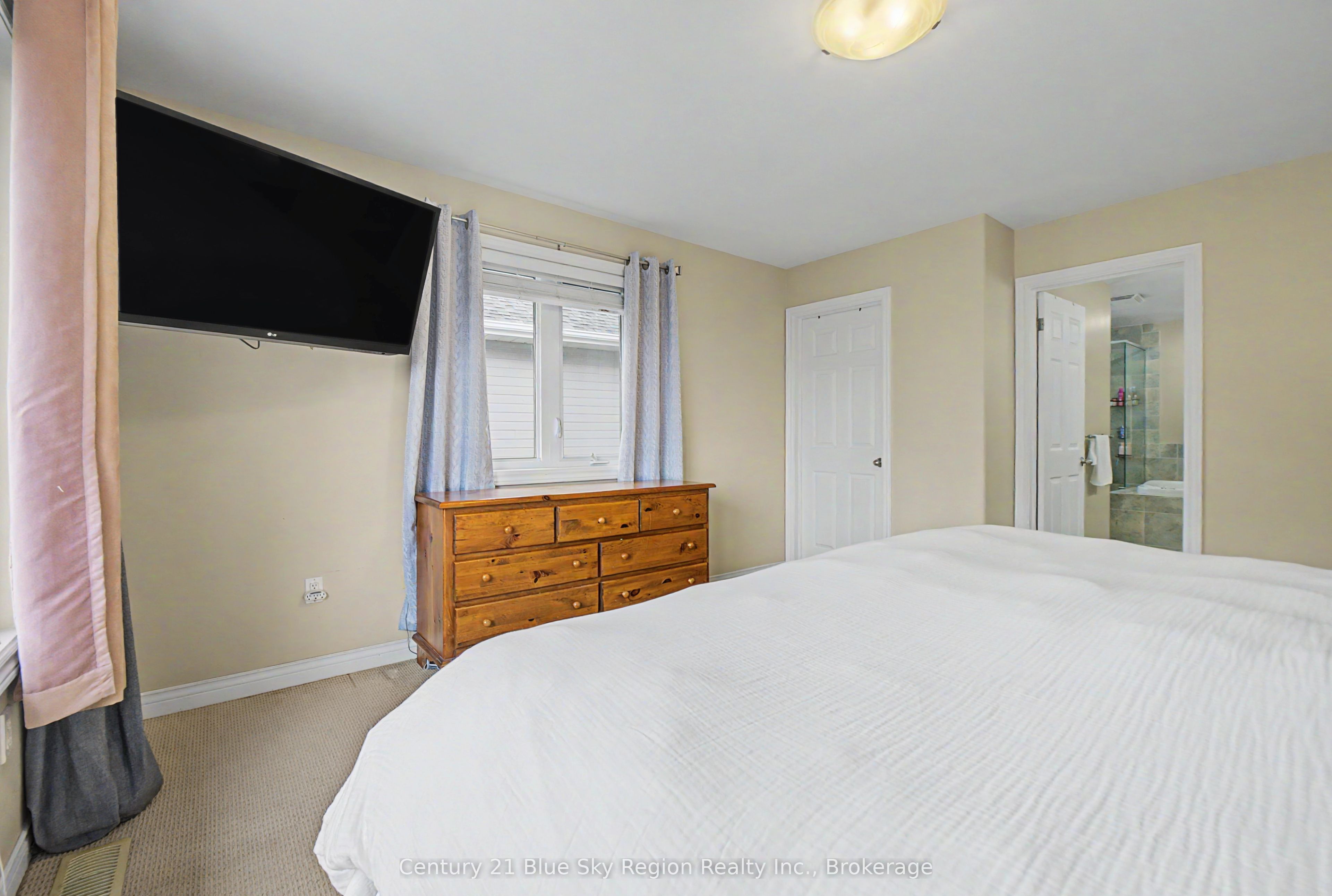 1016 Airport Road Property Photo 21