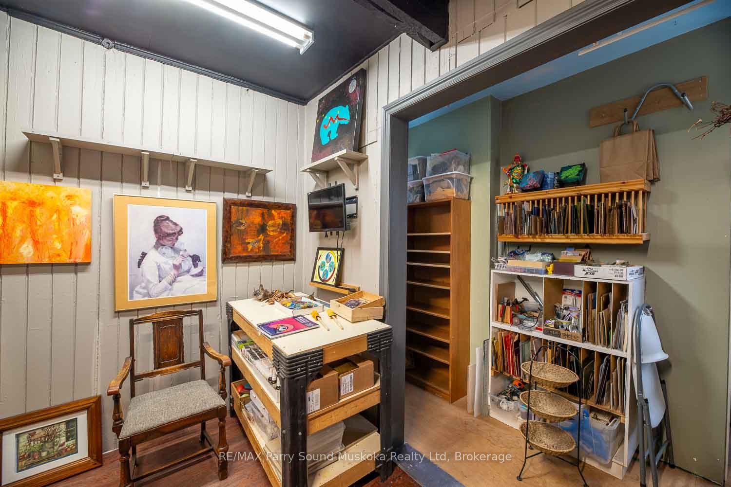 156 Ontario Street Property Photo 11