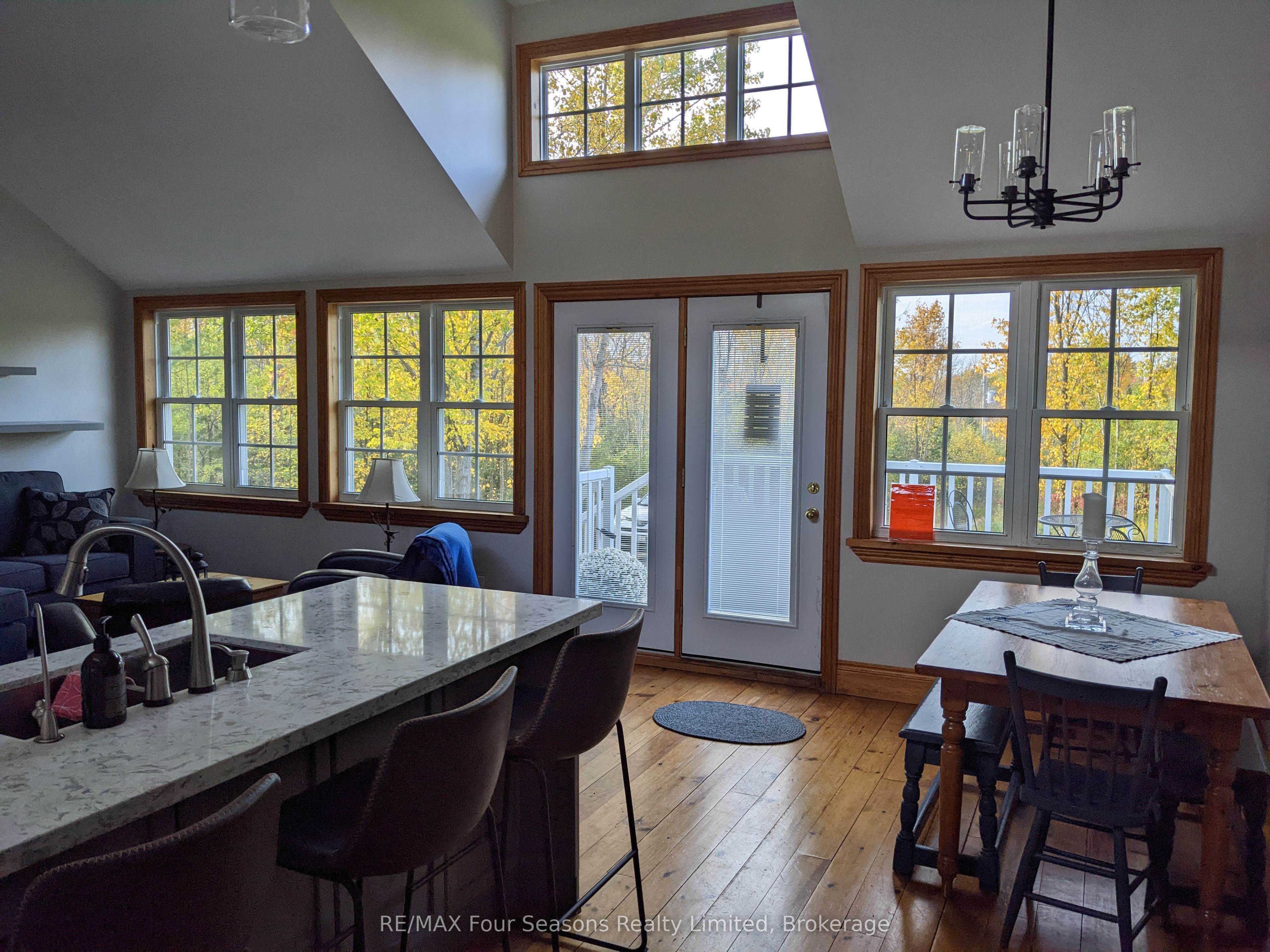 103 Robertson Avenue Property Photo 3
