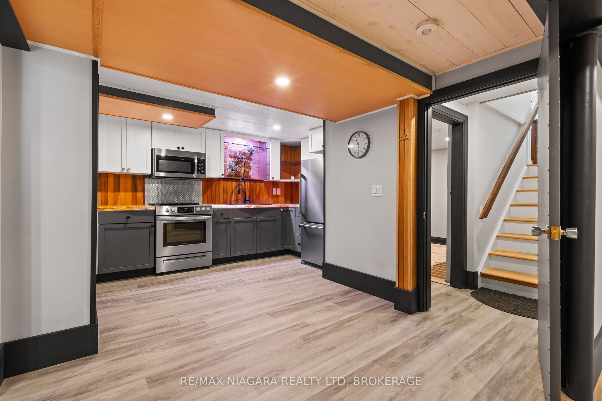 9 Ghent Street Property Photo 21