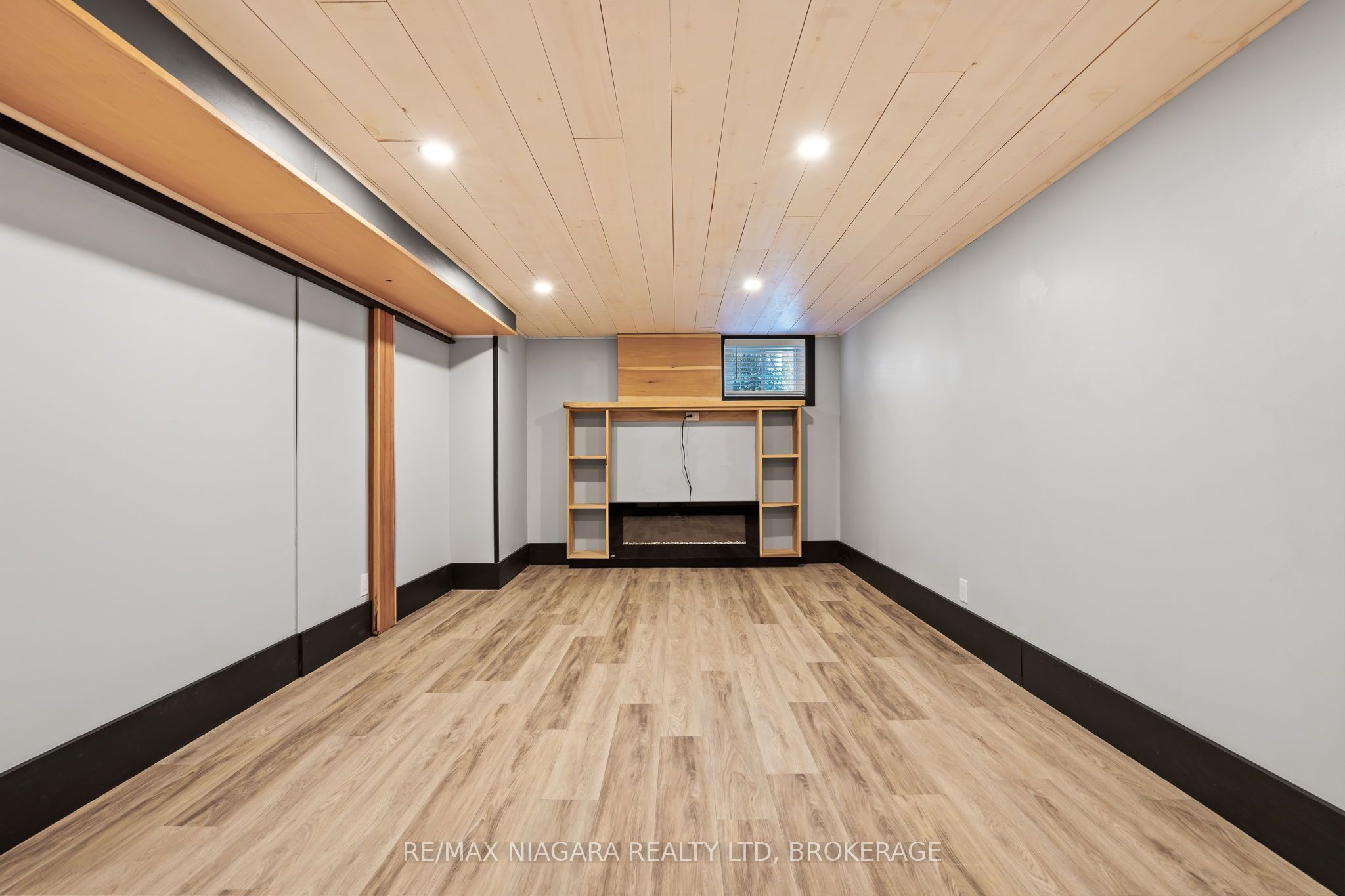 9 Ghent Street Property Photo 24
