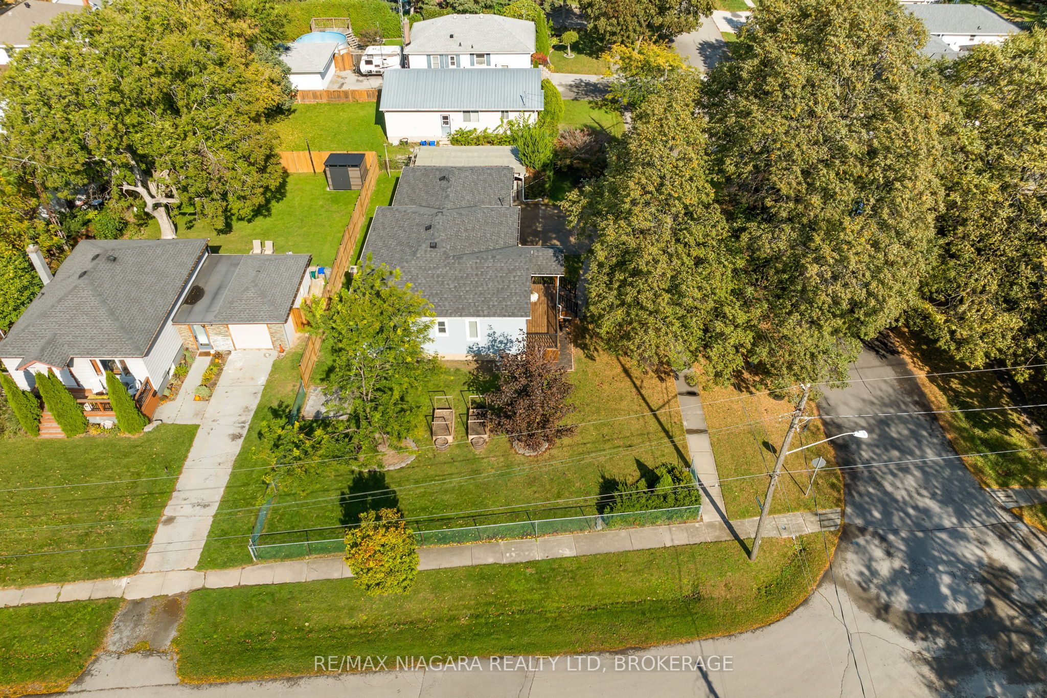 9 Ghent Street Property Photo 35