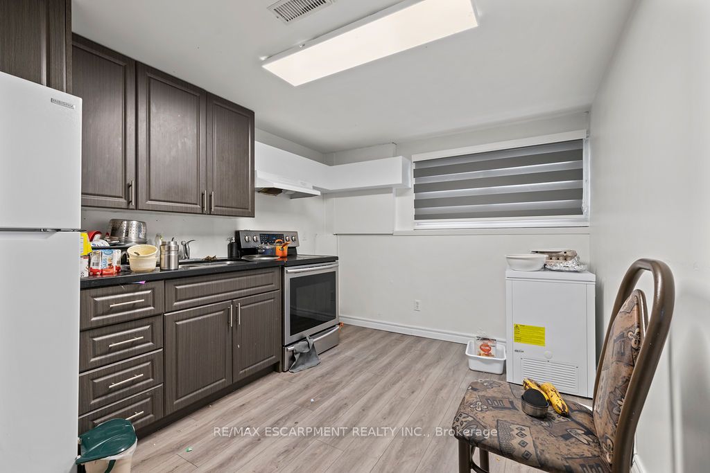24 Tara Crescent Property Photo 8