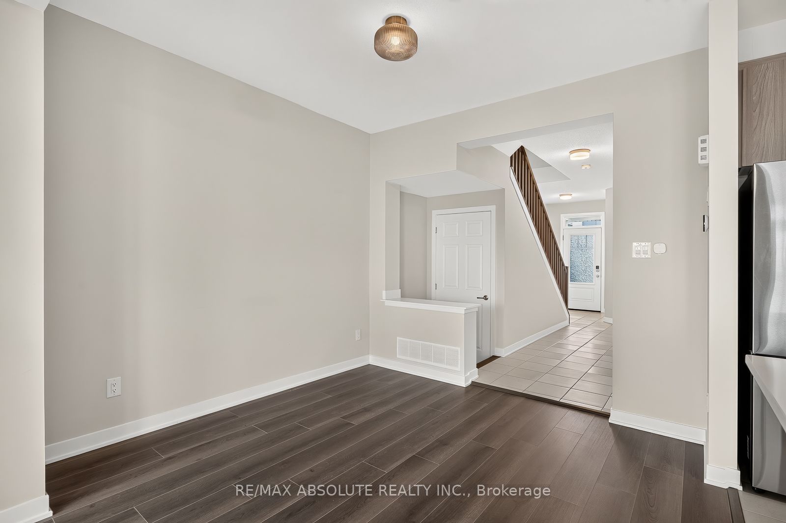 235 Billrian Crescent Property Photo 7