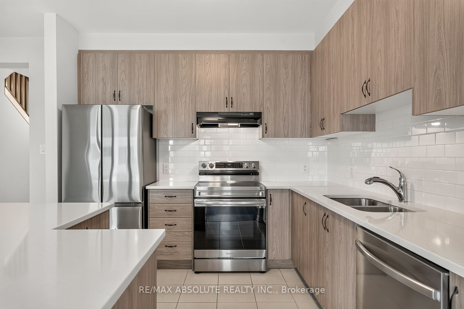 235 Billrian Crescent Property Photo 11
