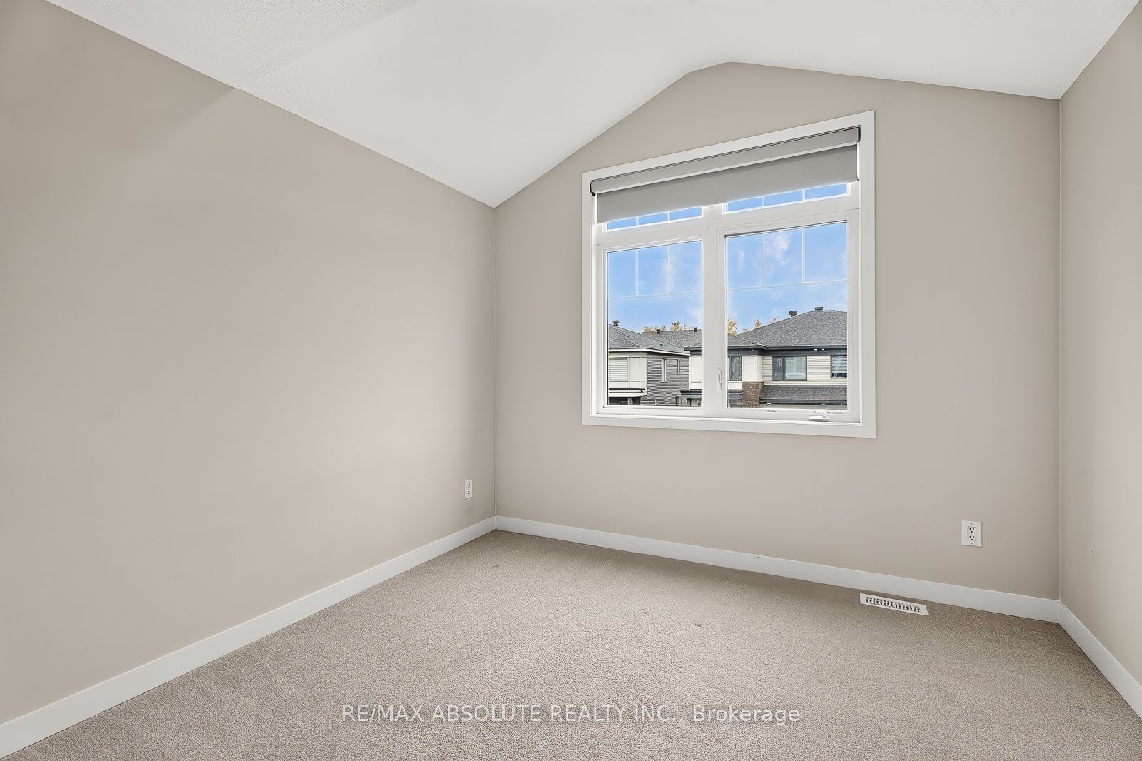 235 Billrian Crescent Property Photo 23