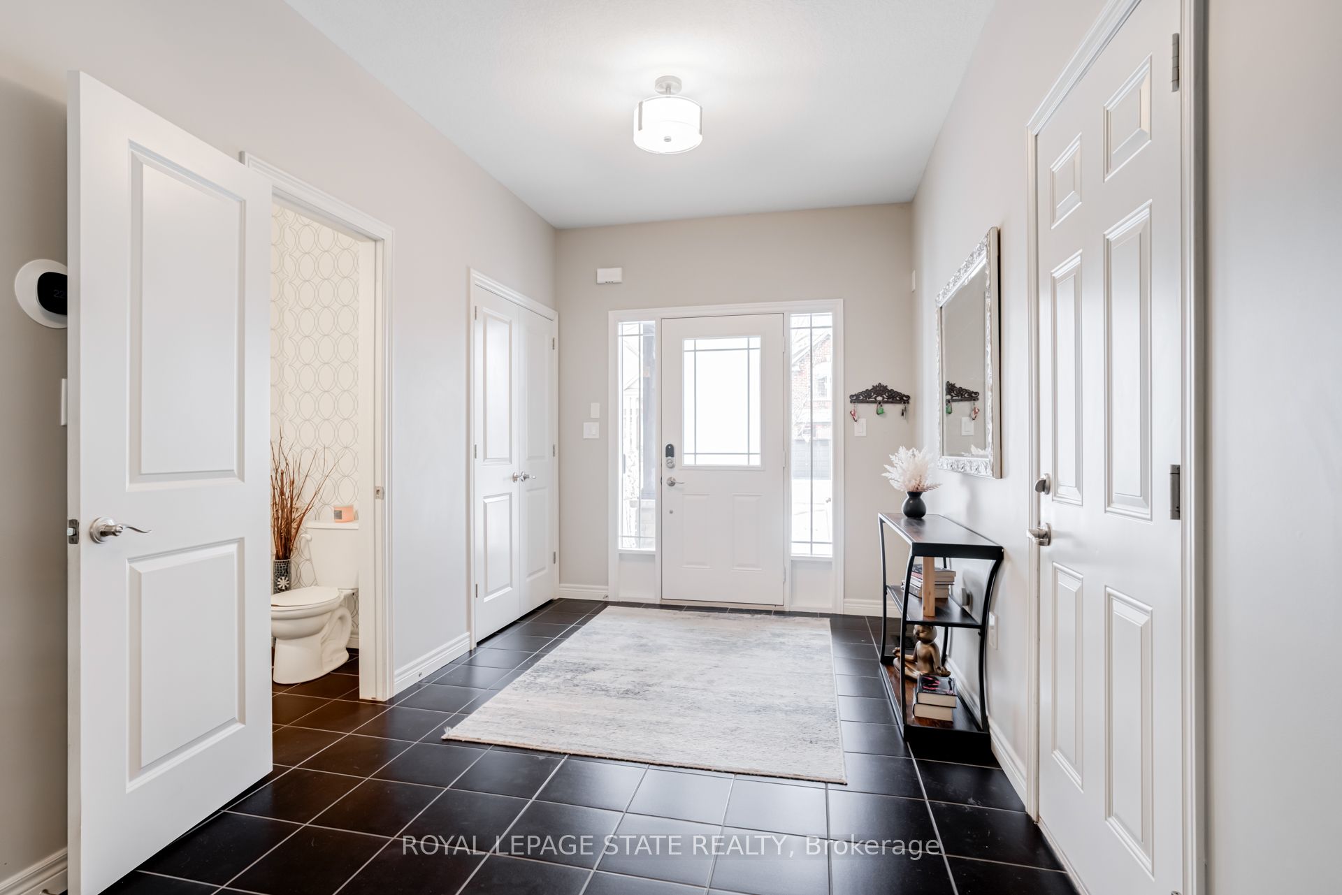 7 Kinsman Drive Property Photo 3