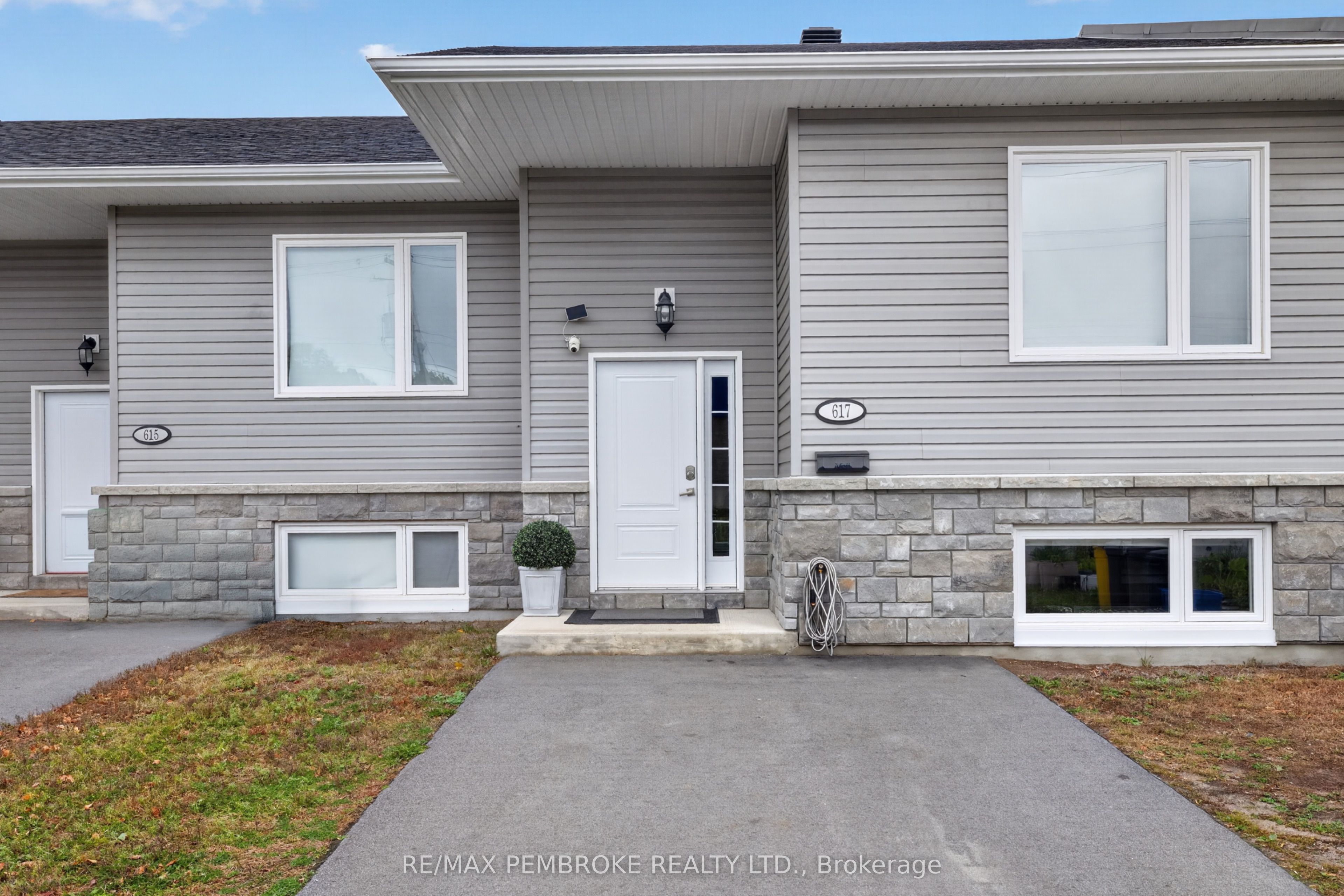 617 Nelson Street Property Photo 1