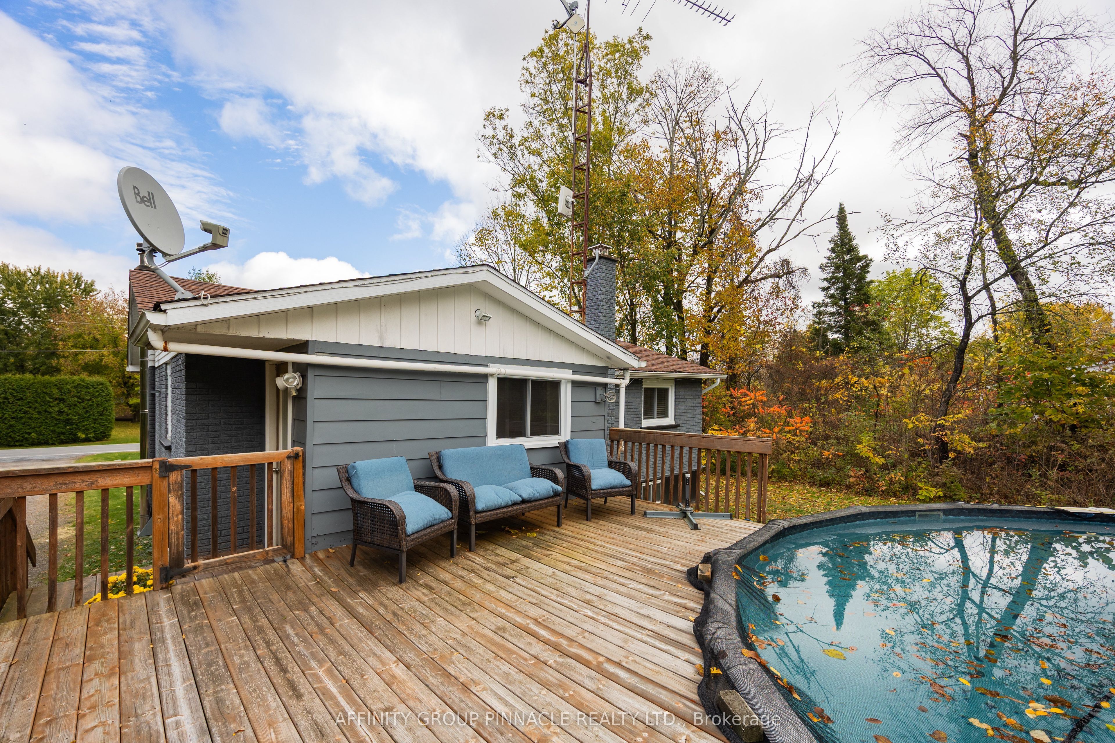 19724 Marcoux Road Property Photo 24
