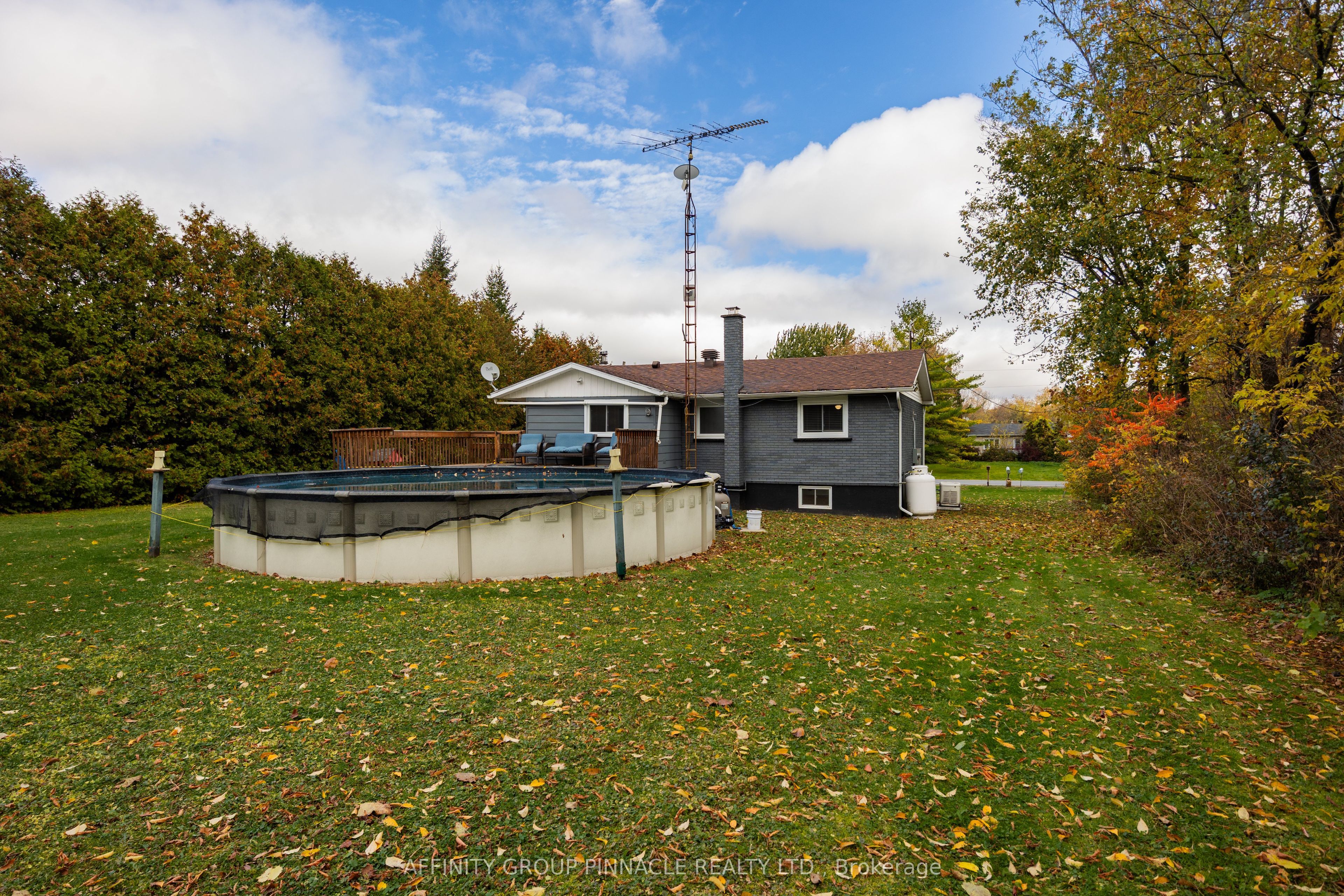 19724 Marcoux Road Property Photo 27