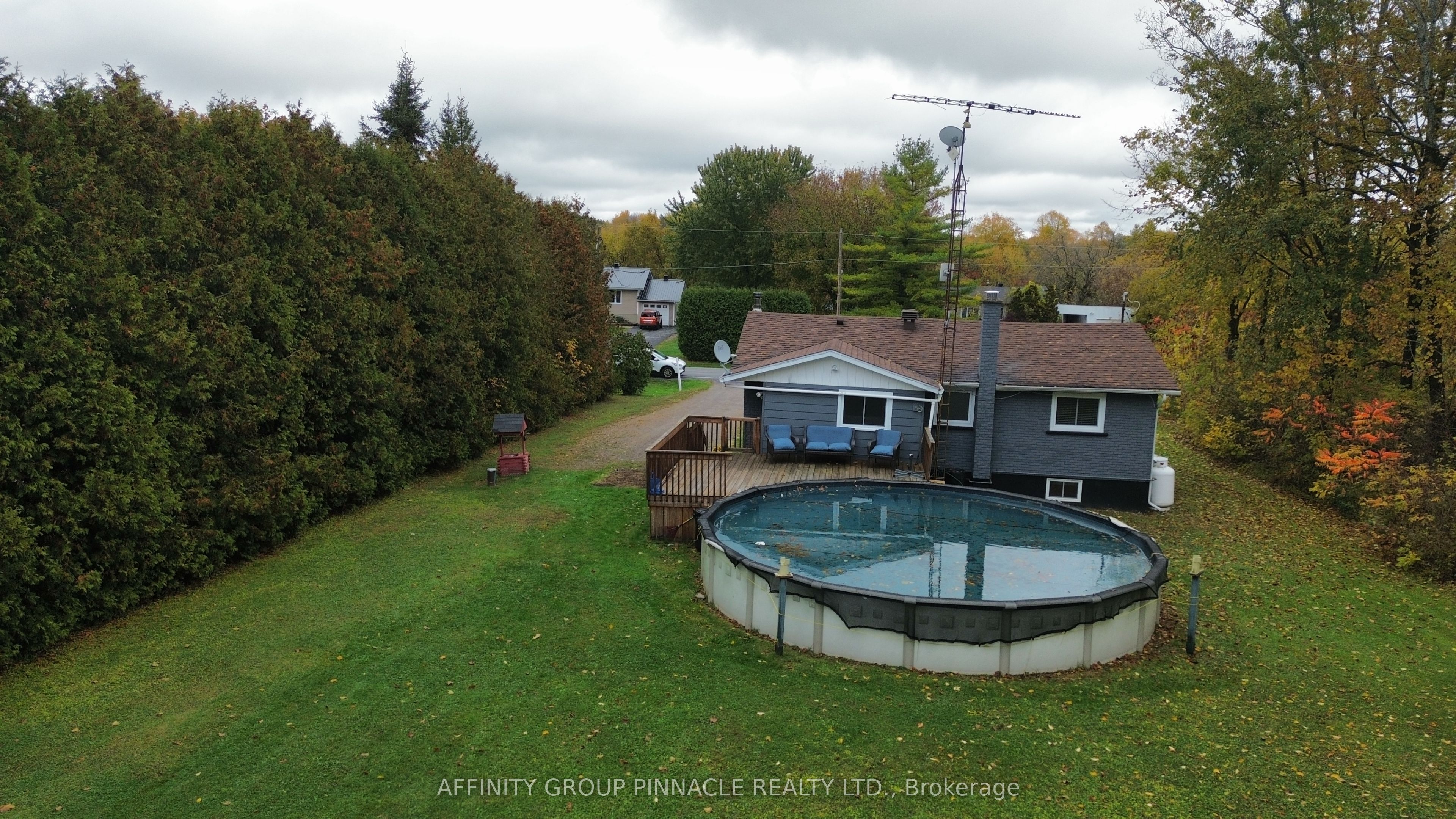 19724 Marcoux Road Property Photo 30