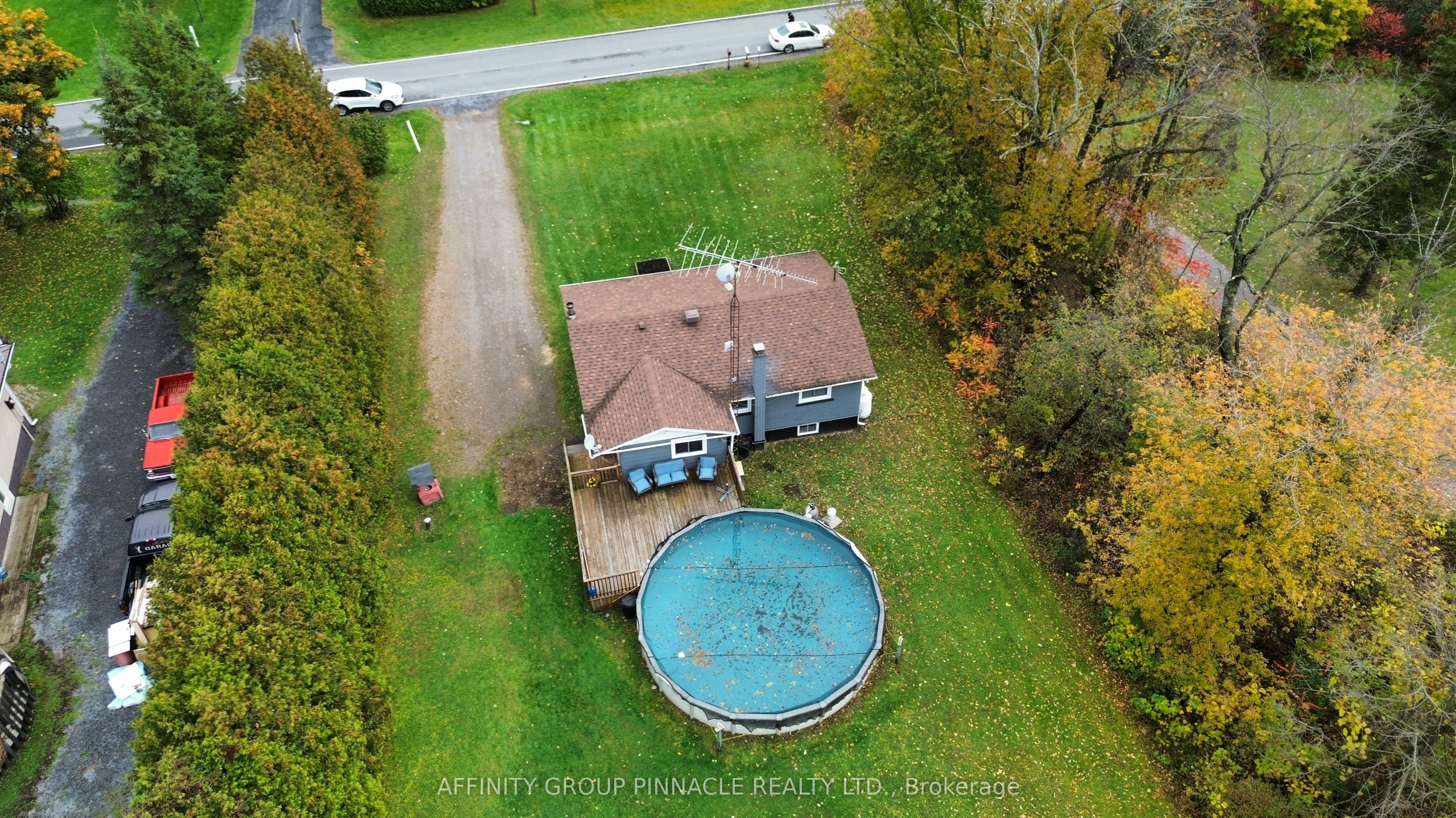 19724 Marcoux Road Property Photo 32