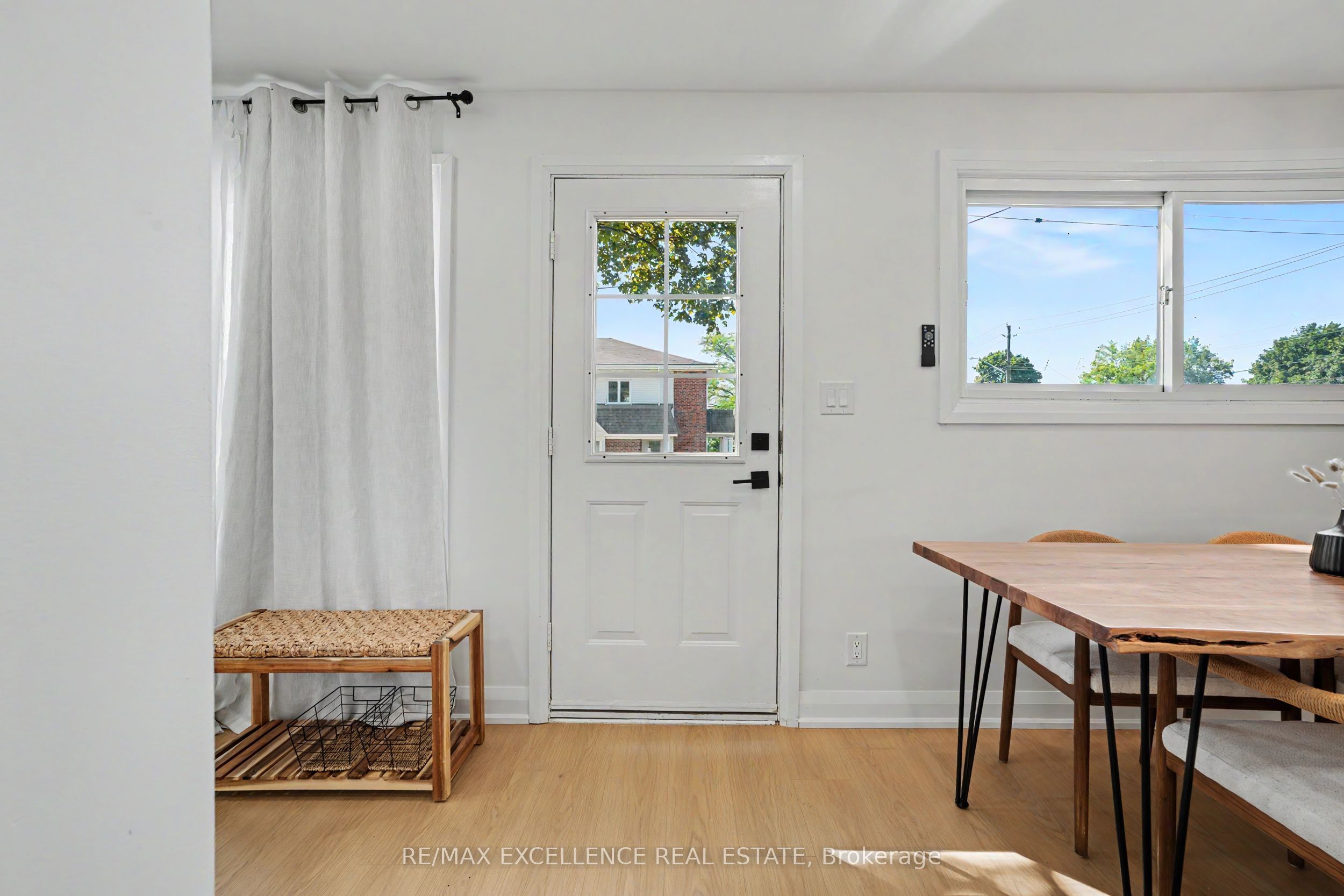 311 East 14th Street Property Photo 8