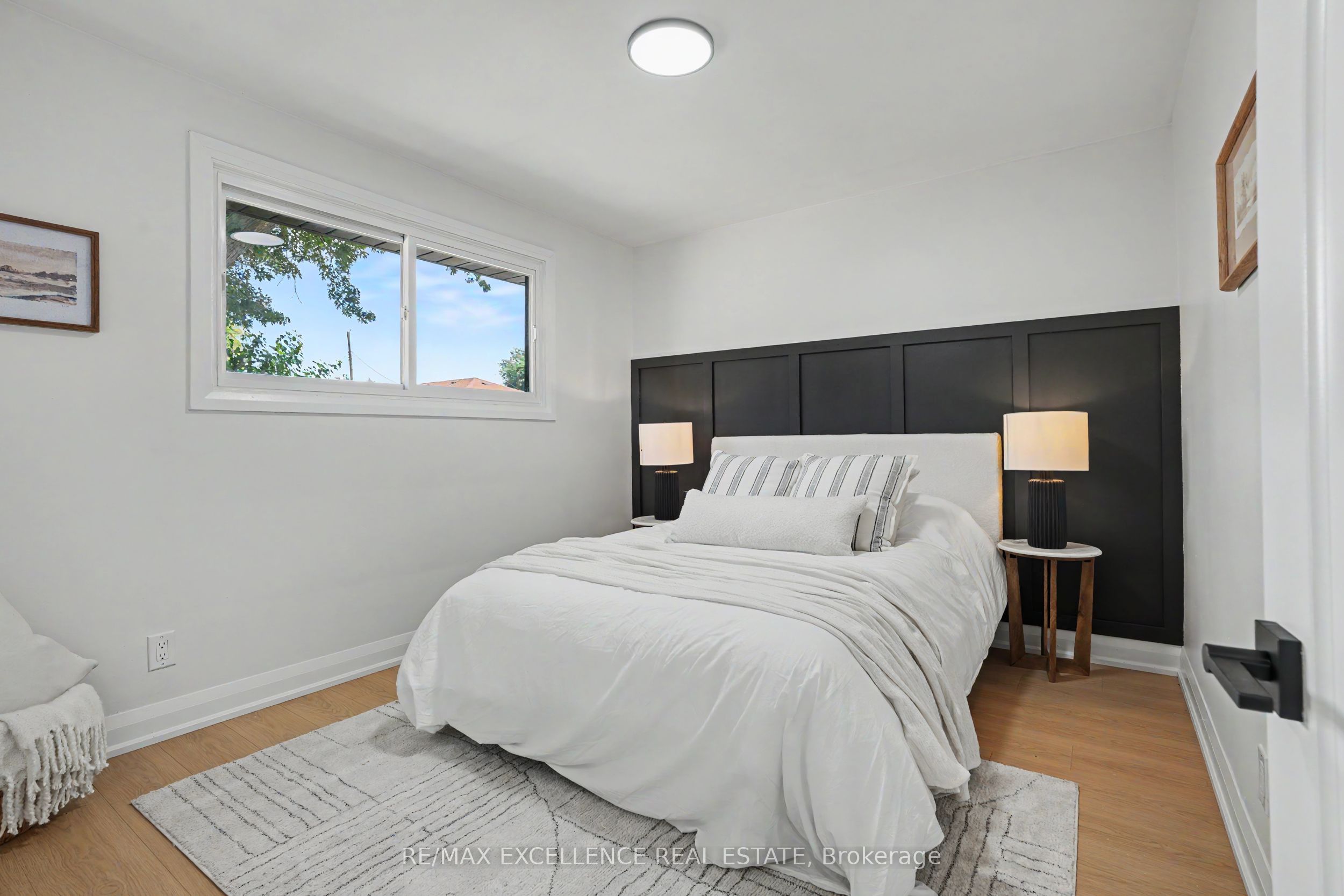 311 East 14th Street Property Photo 18
