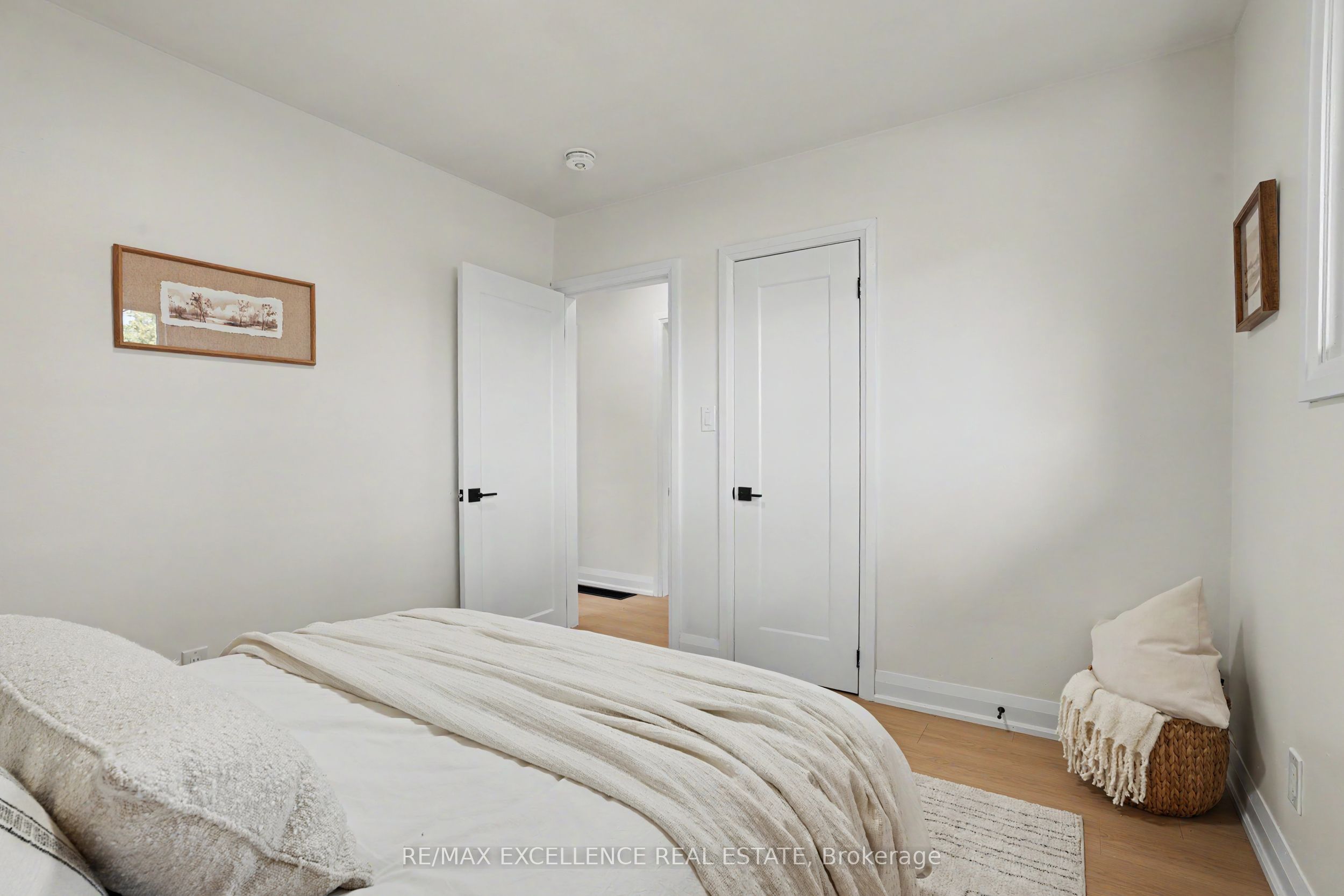 311 East 14th Street Property Photo 19