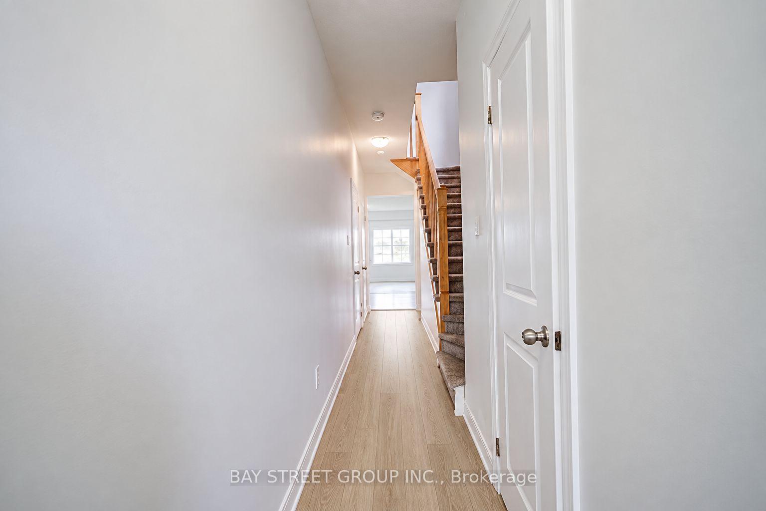 10 Elsegood Drive Property Photo 7