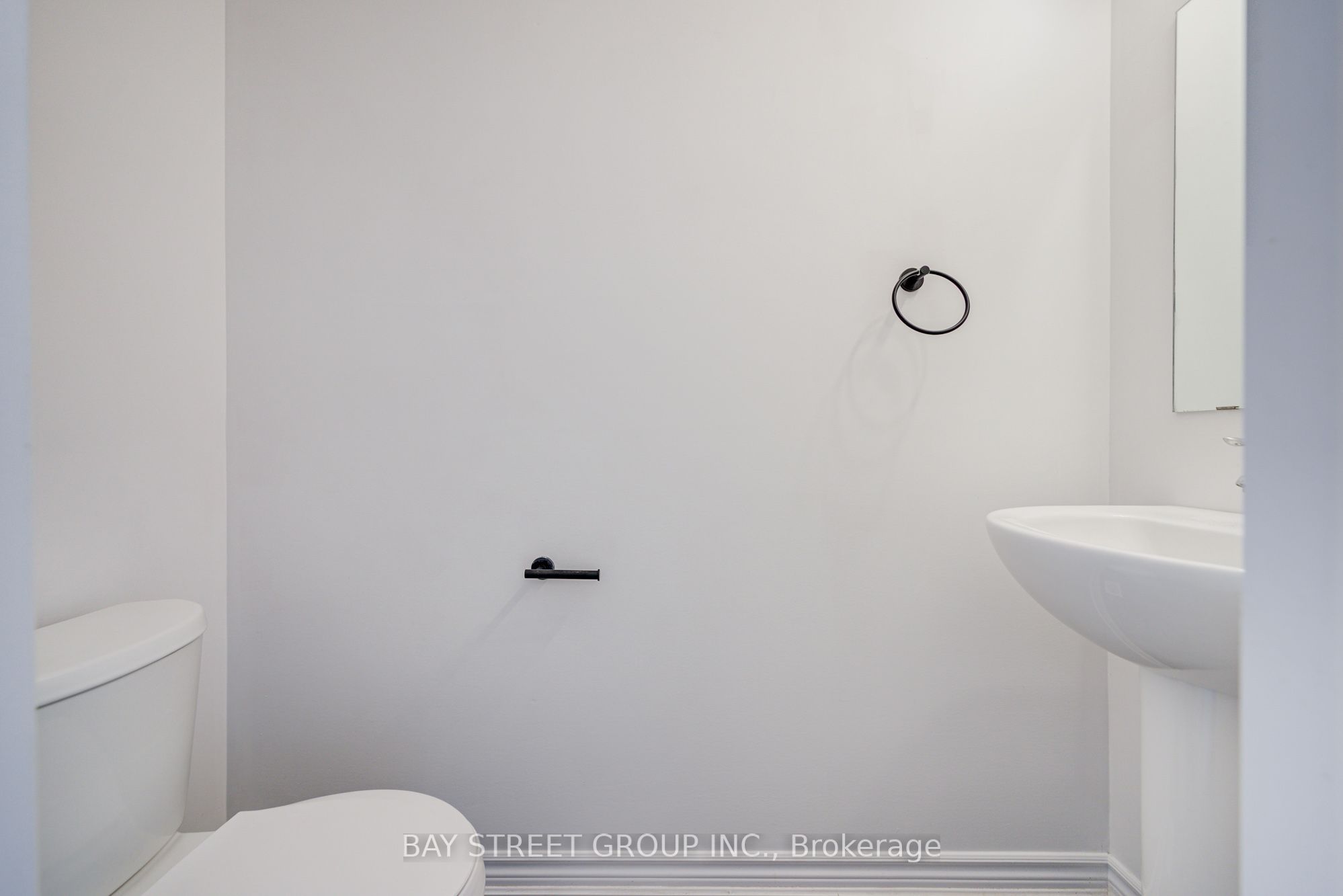 10 Elsegood Drive Property Photo 18