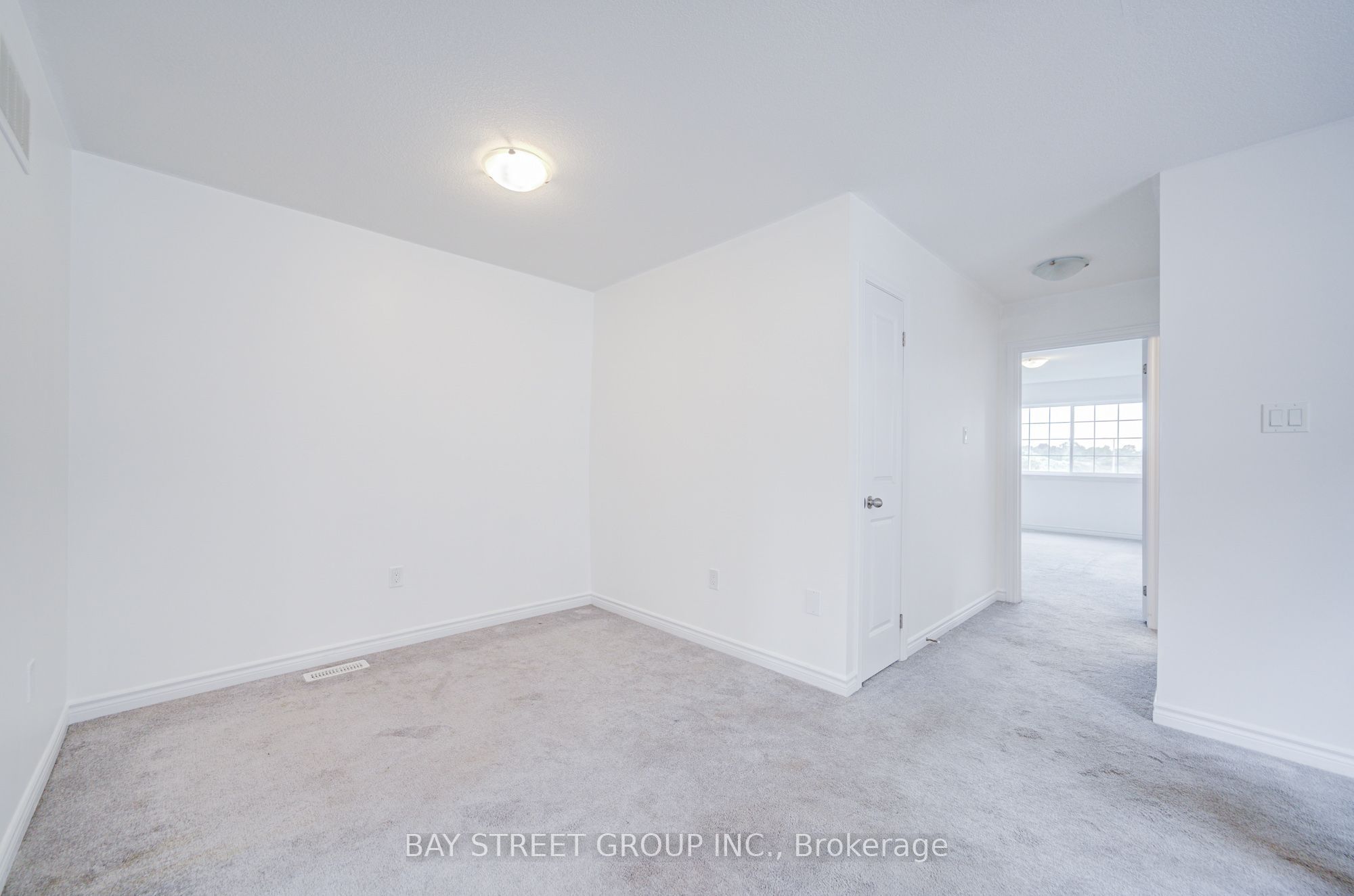 10 Elsegood Drive Property Photo 34