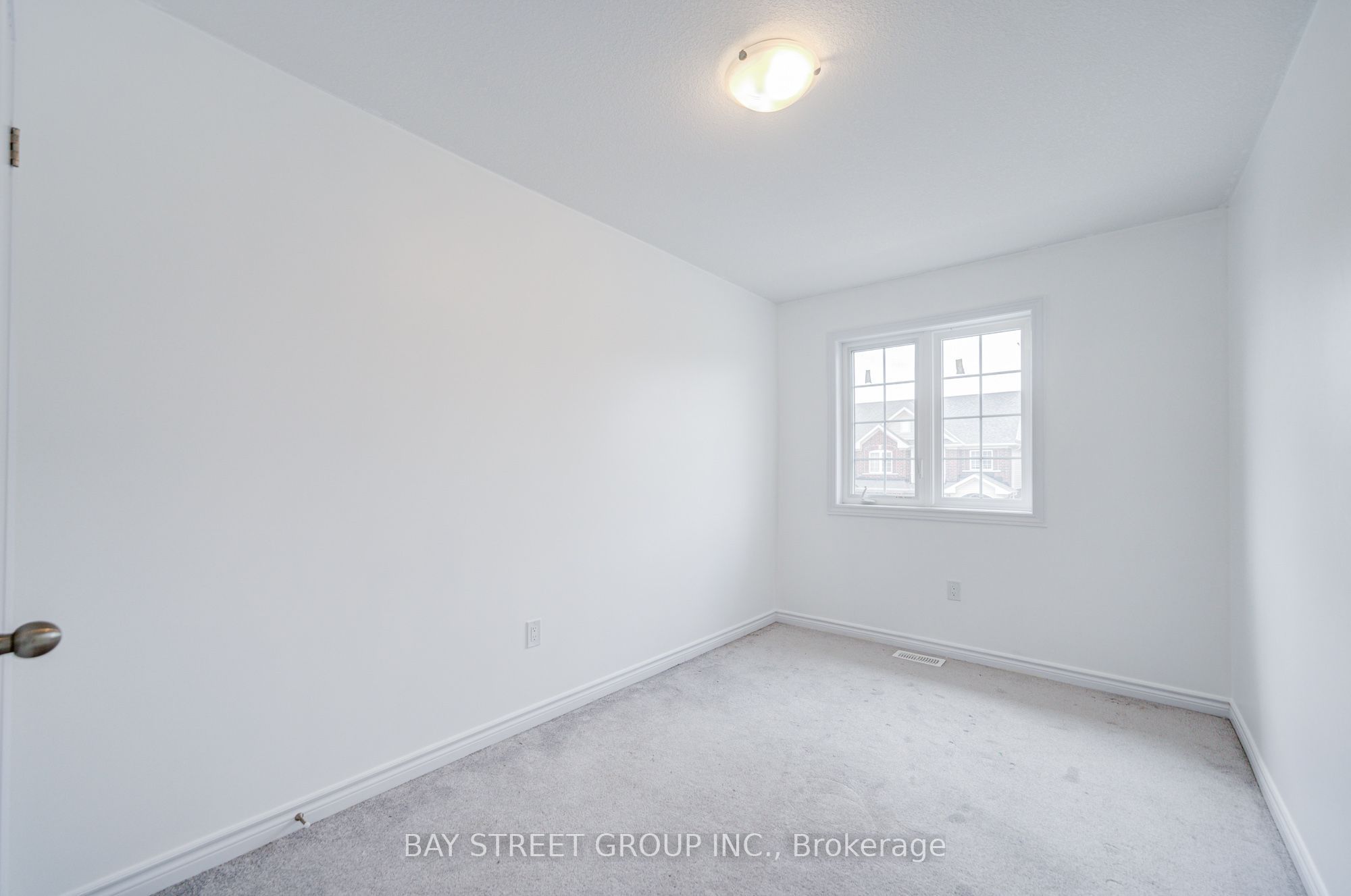 10 Elsegood Drive Property Photo 37