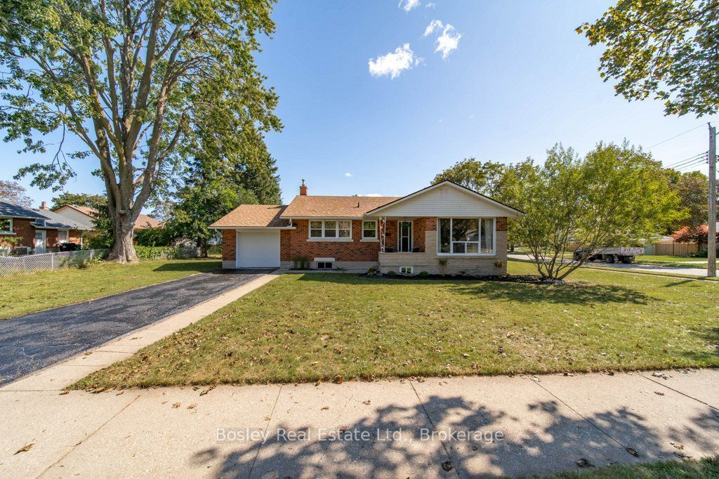 18 Maywood Road