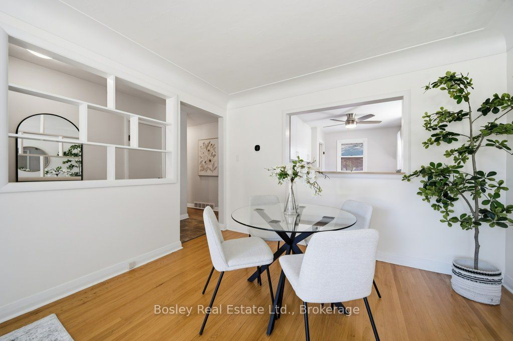 18 Maywood Road Property Photo 5