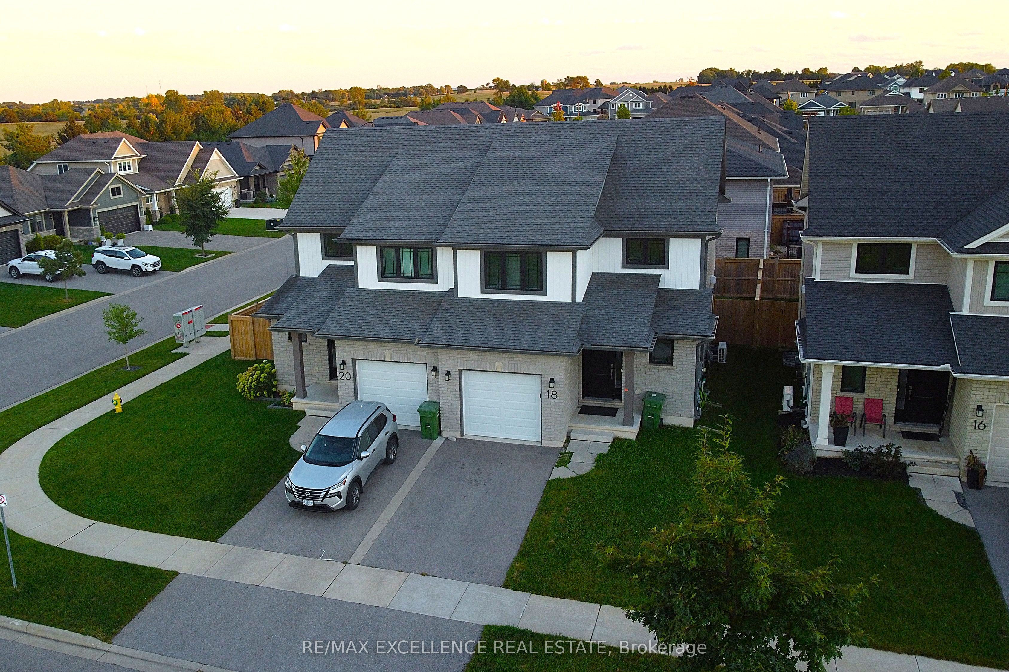 18 Weir Crescent Property Photo 28