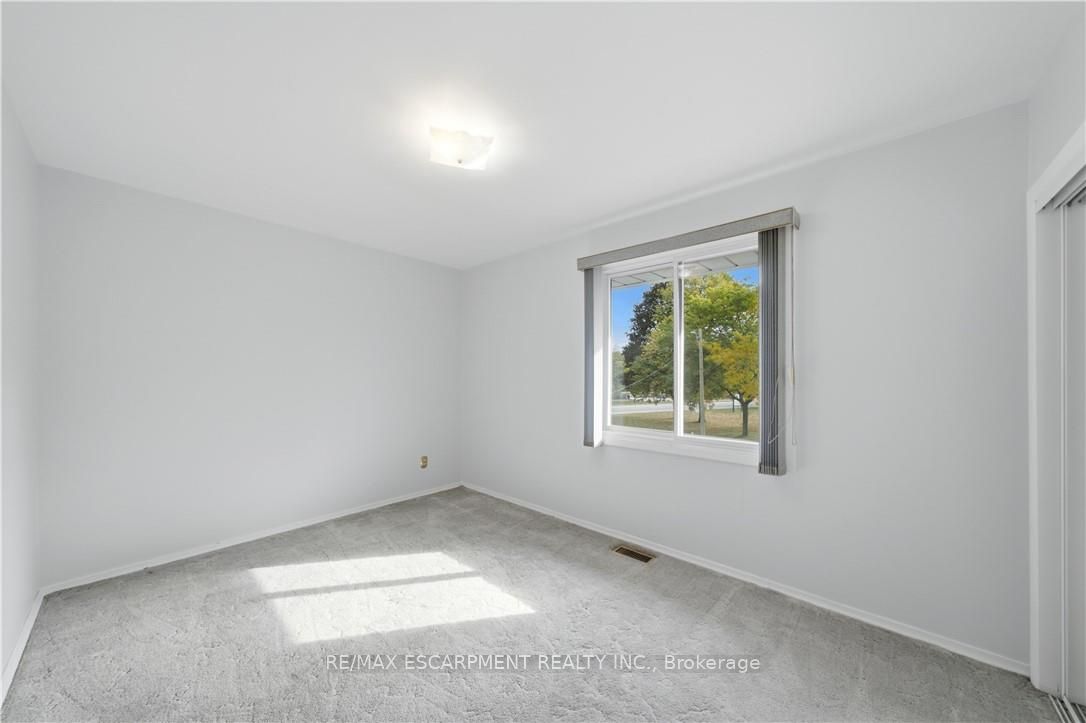 24 West 32nd Street Property Photo 27