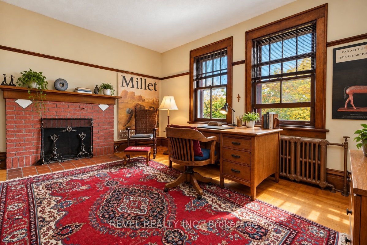 204 Clemow Avenue Property Photo 39