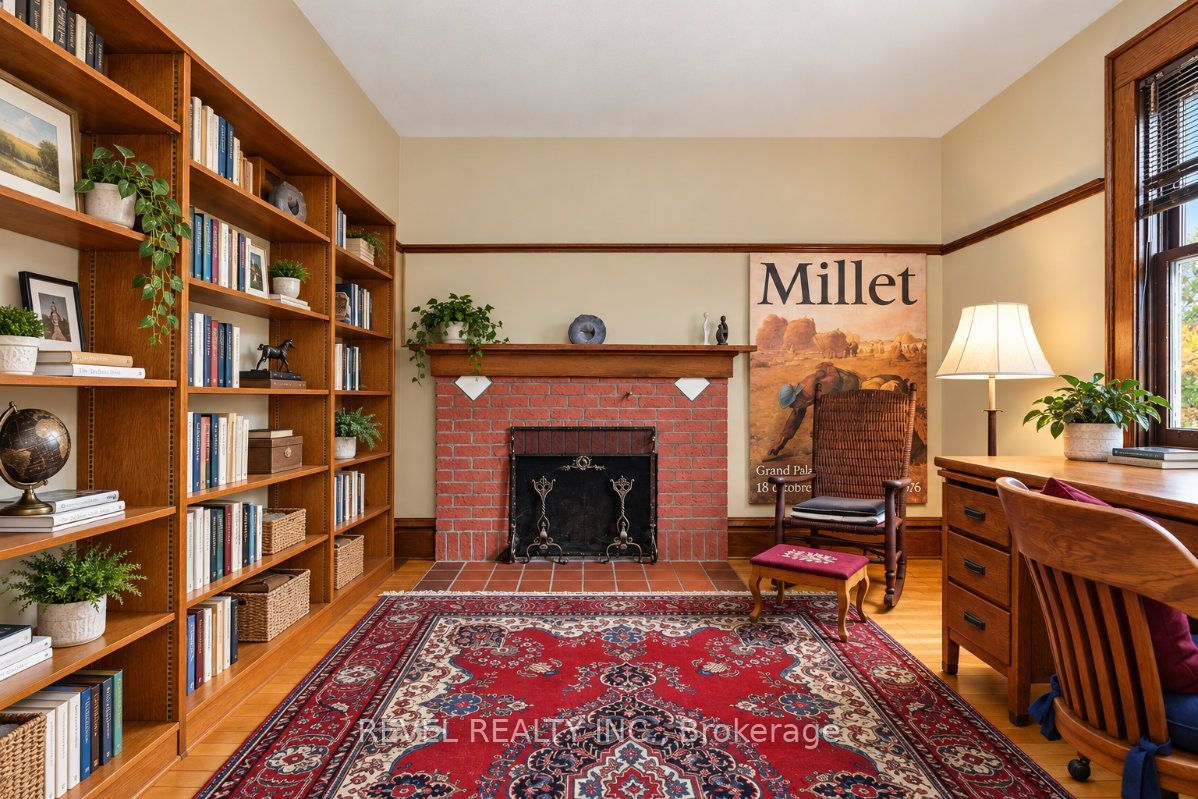 204 Clemow Avenue Property Photo 40