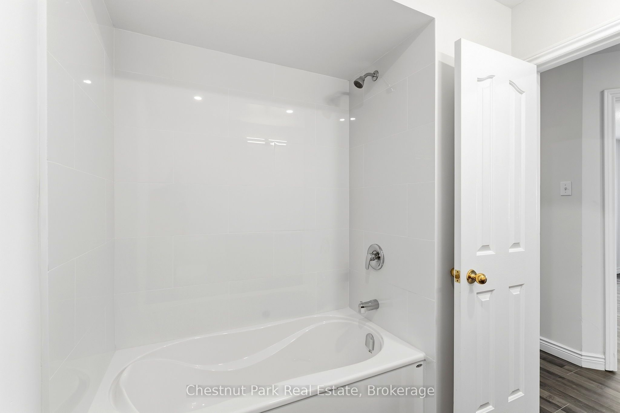 30 Catharine Crescent Property Photo 20