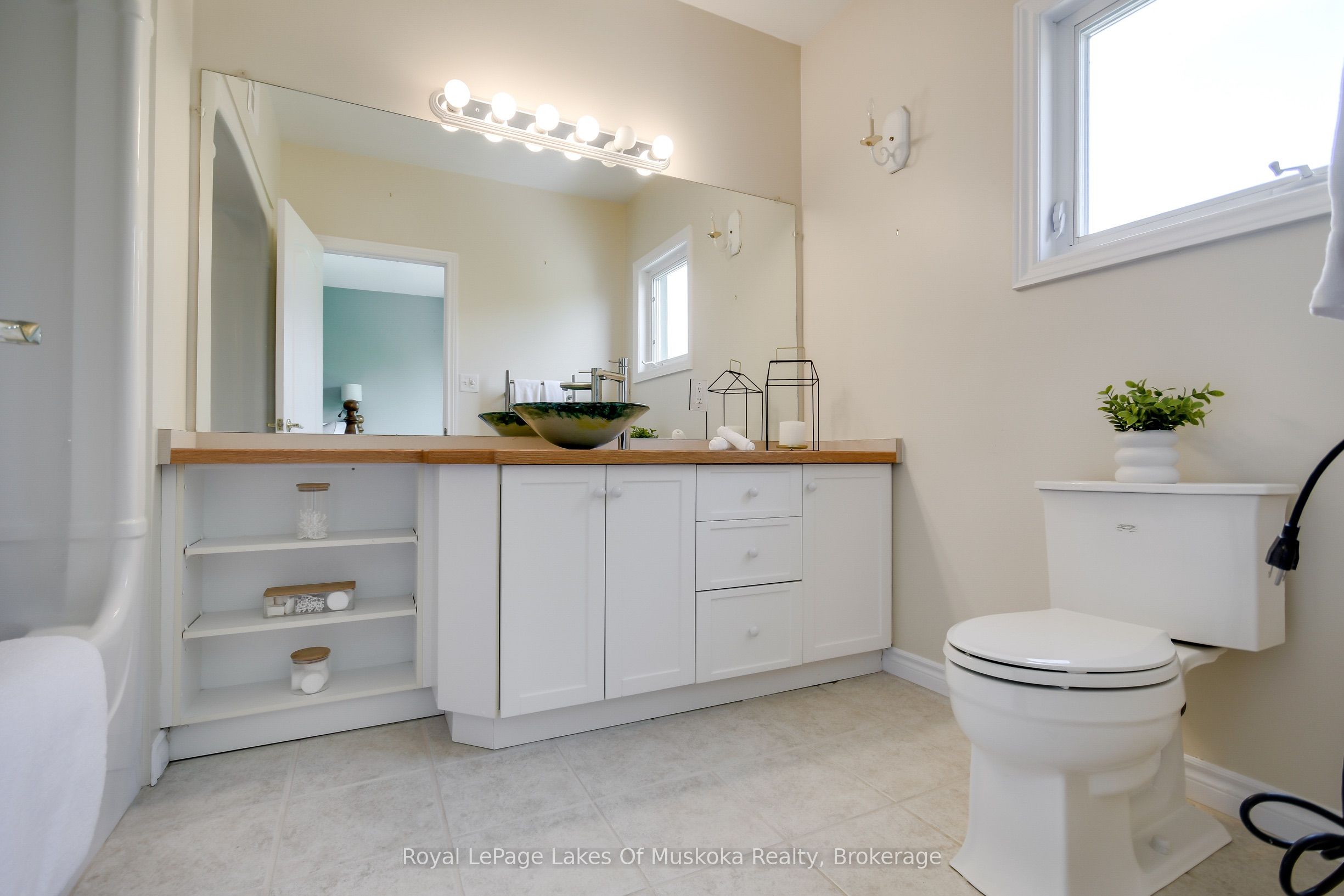 31 Dairy Lane 401 Property Photo 14