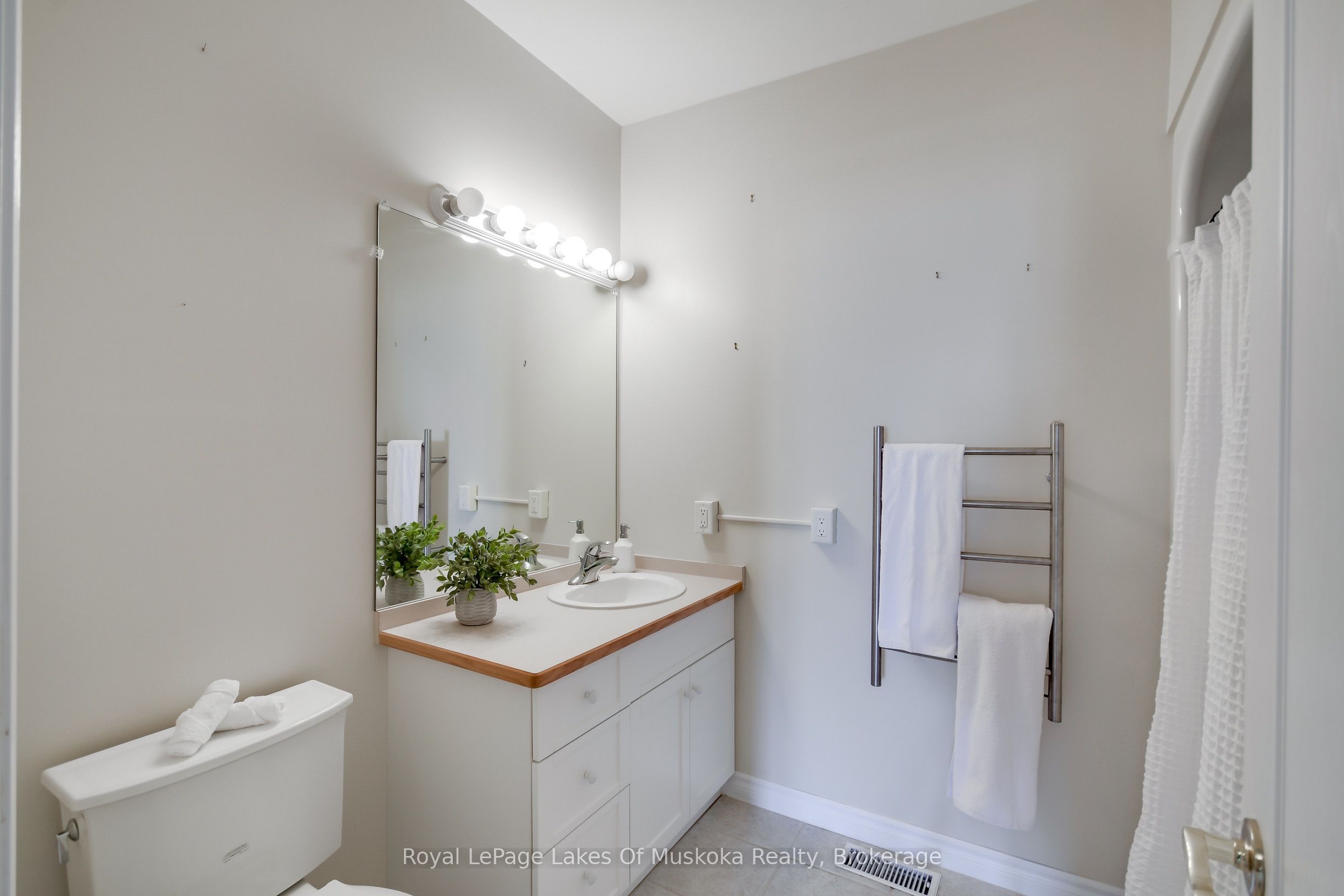 31 Dairy Lane 401 Property Photo 15