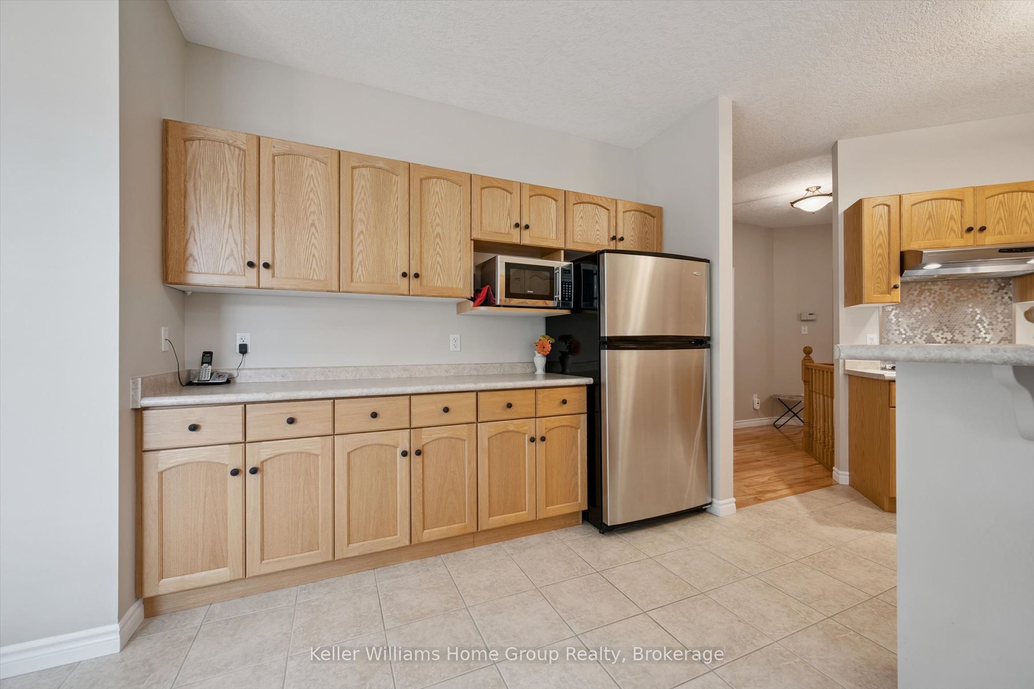 86 York Street E Property Photo 15