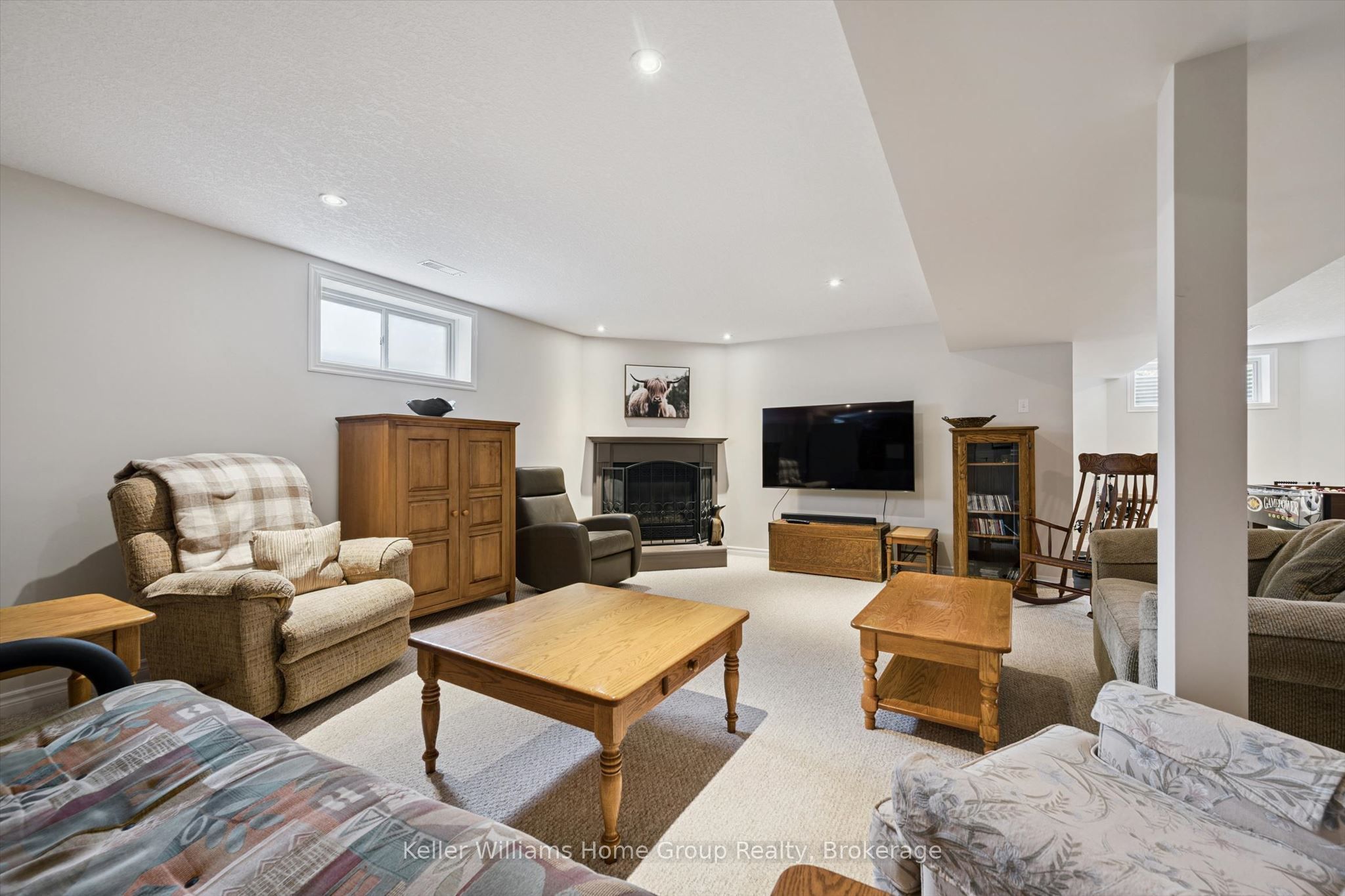 86 York Street E Property Photo 33