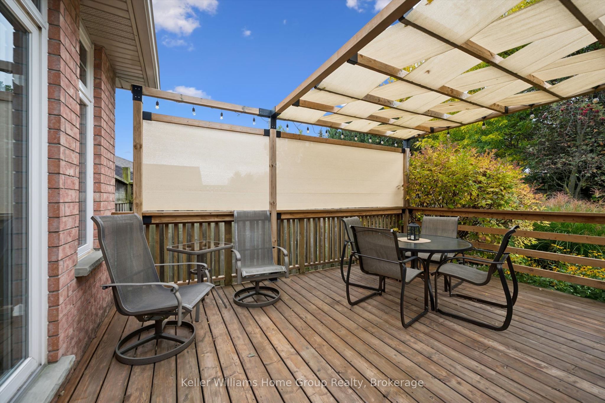 86 York Street E Property Photo 41
