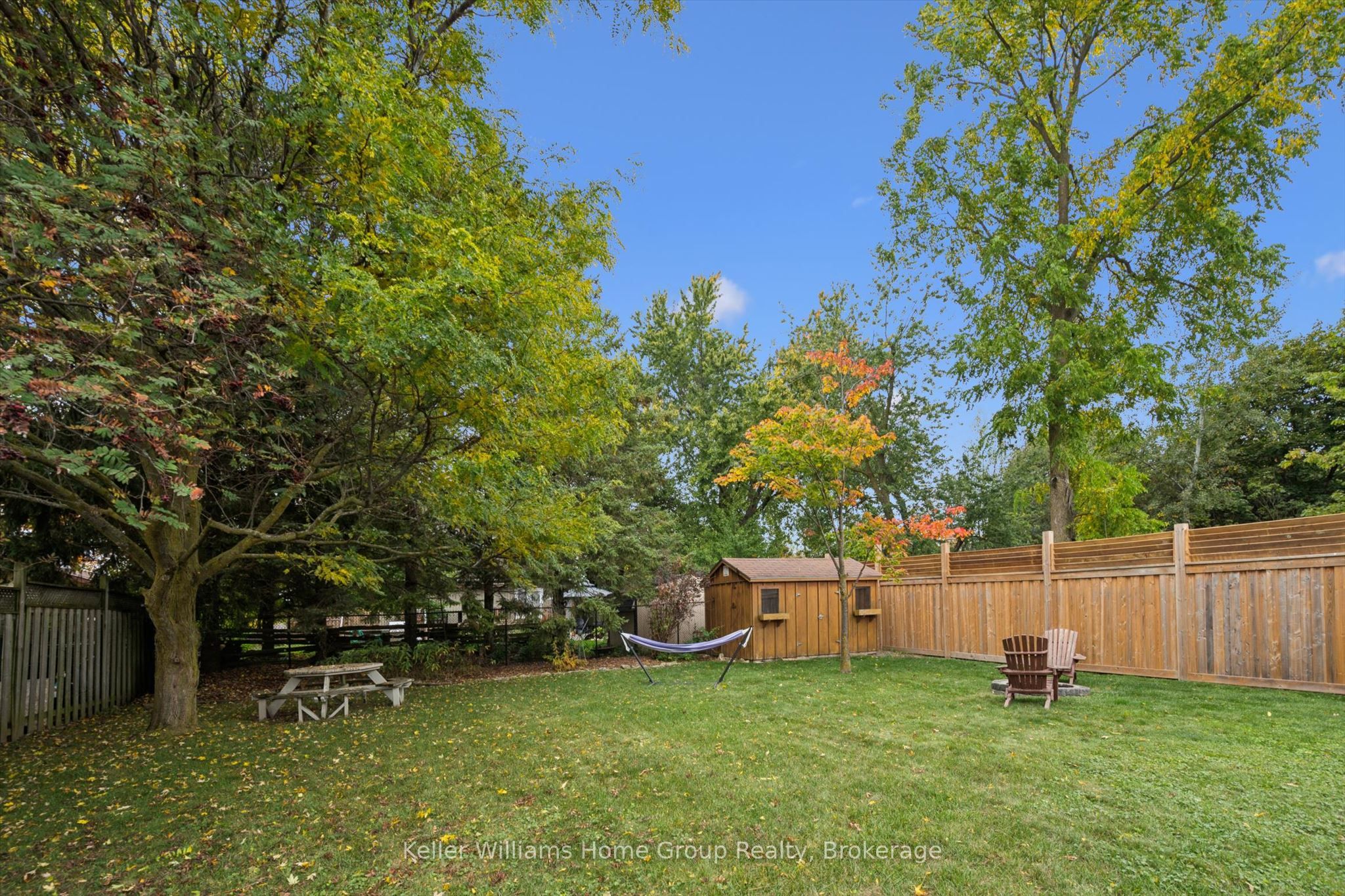 86 York Street E Property Photo 45
