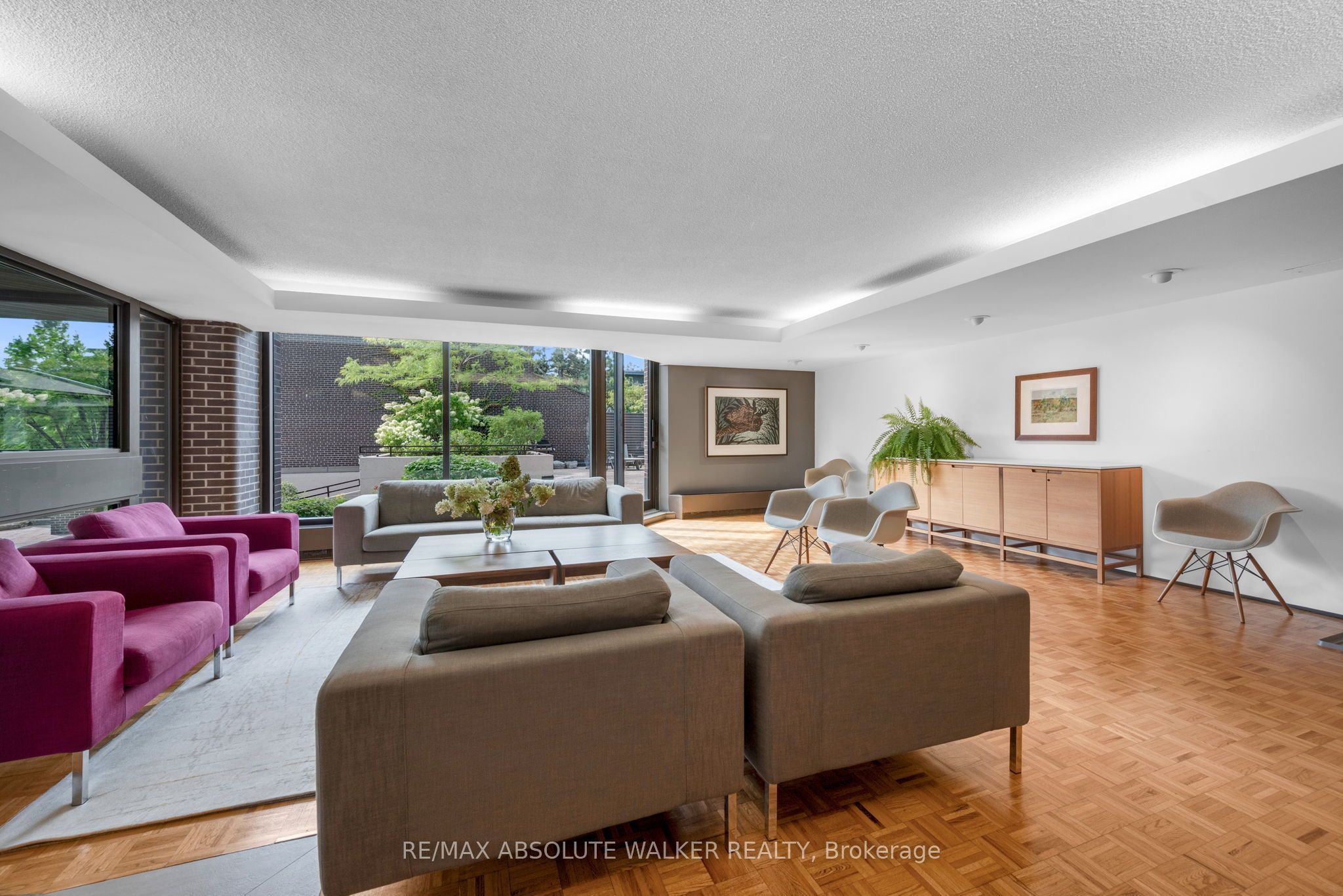 300 Queen Elizabeth Drive 9b Property Photo 10
