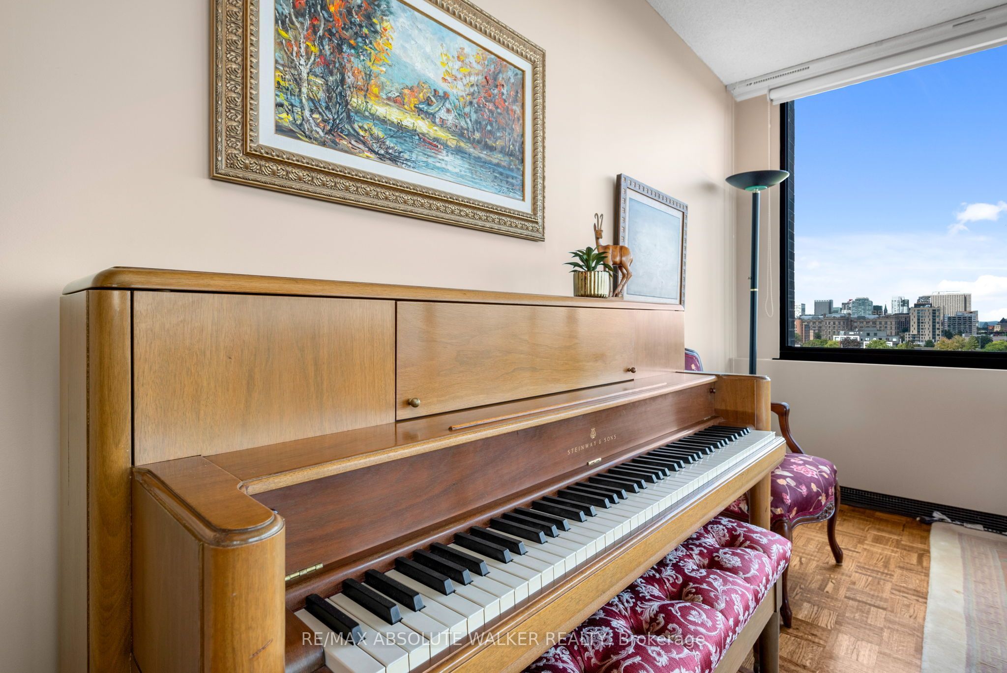 300 Queen Elizabeth Drive 9b Property Photo 15