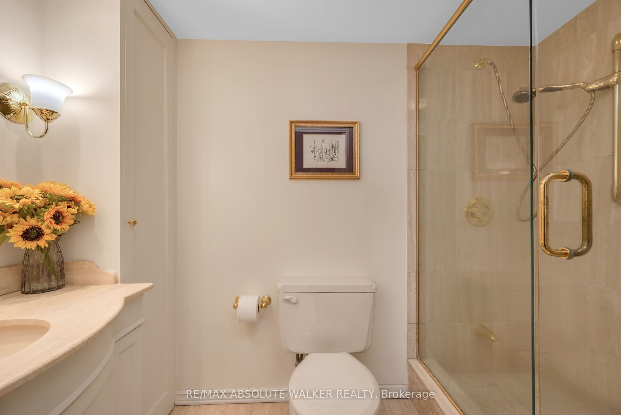 300 Queen Elizabeth Drive 9b Property Photo 33