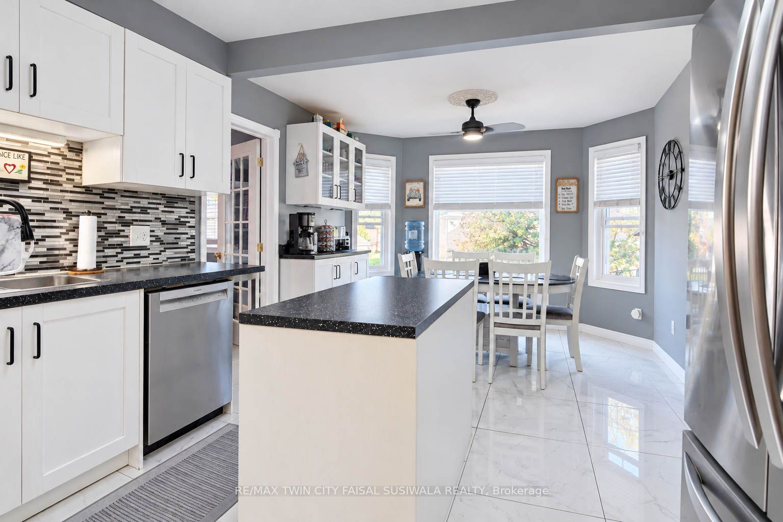46 Robson Avenue Property Photo 19