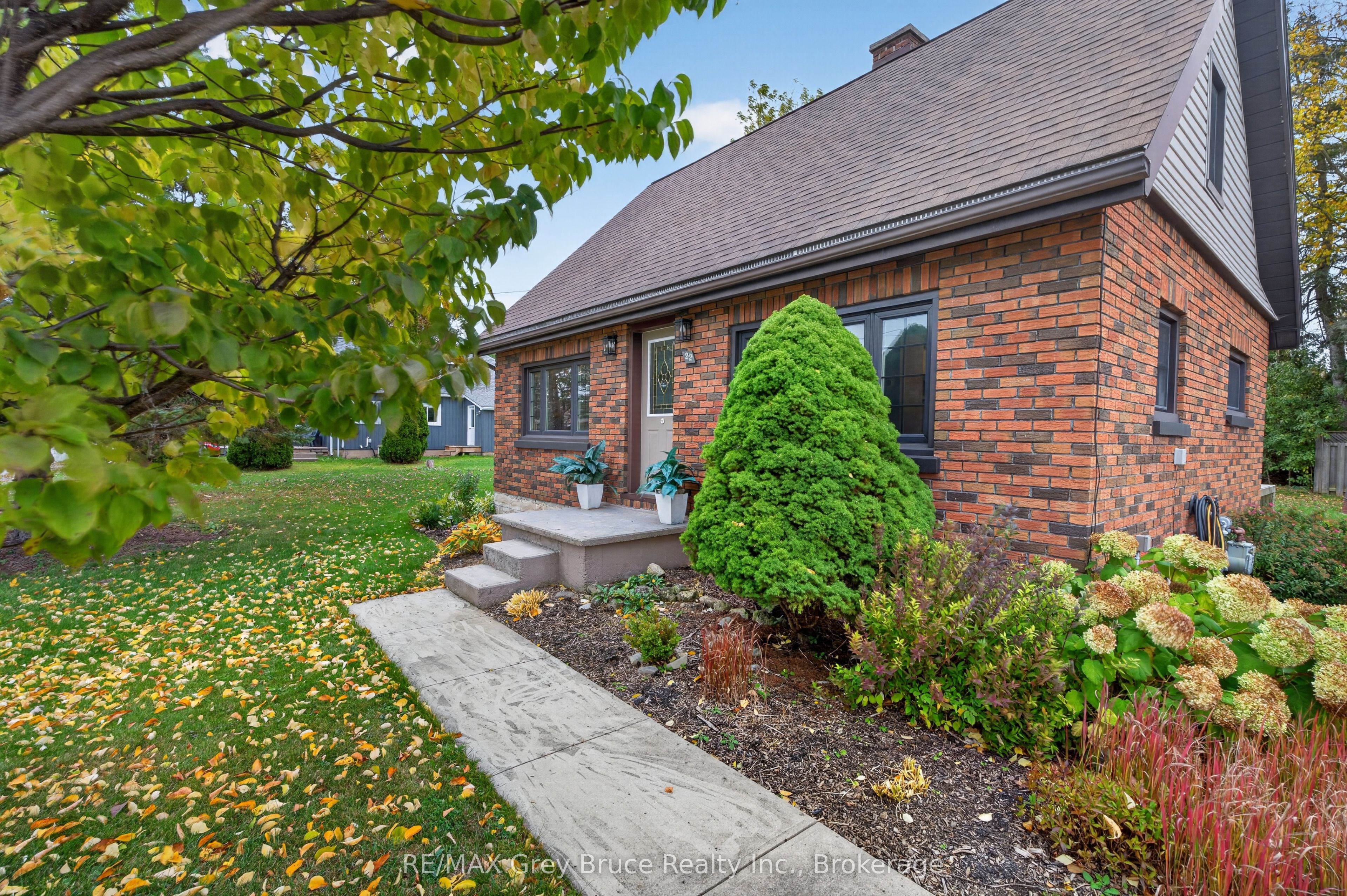 22 Cruickshank Street Property Photo 6