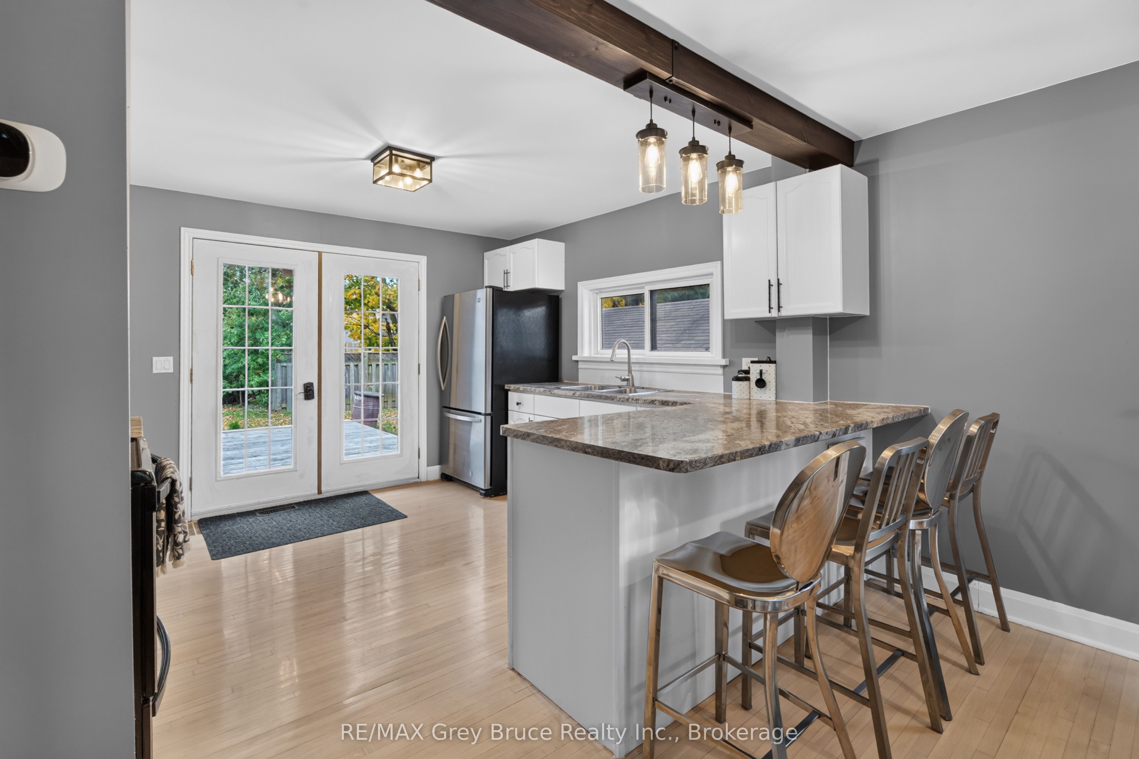 22 Cruickshank Street Property Photo 16