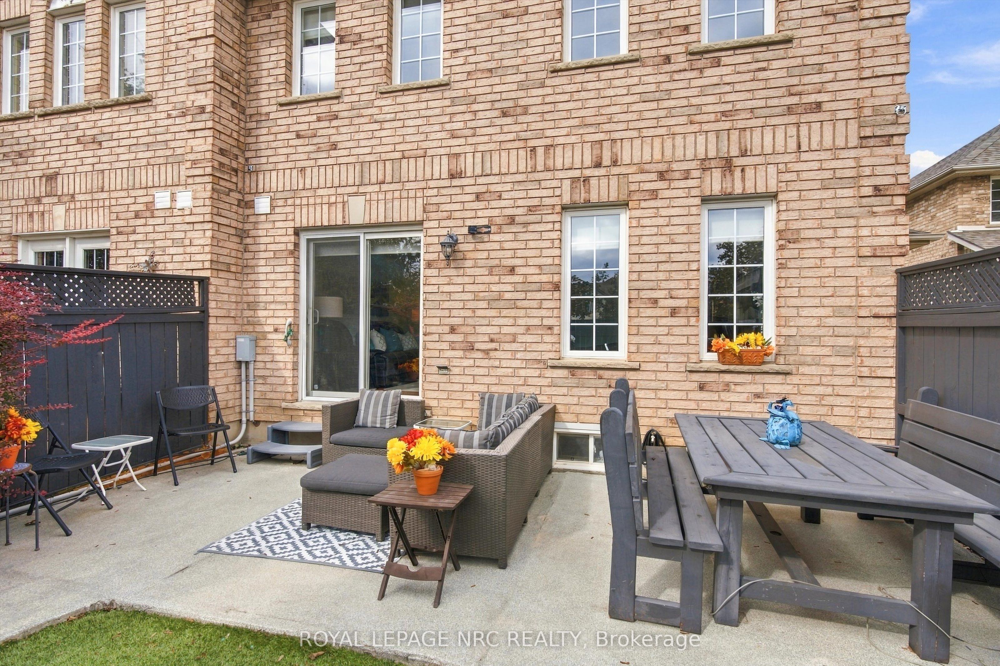 13 Flynn Court Property Photo 9