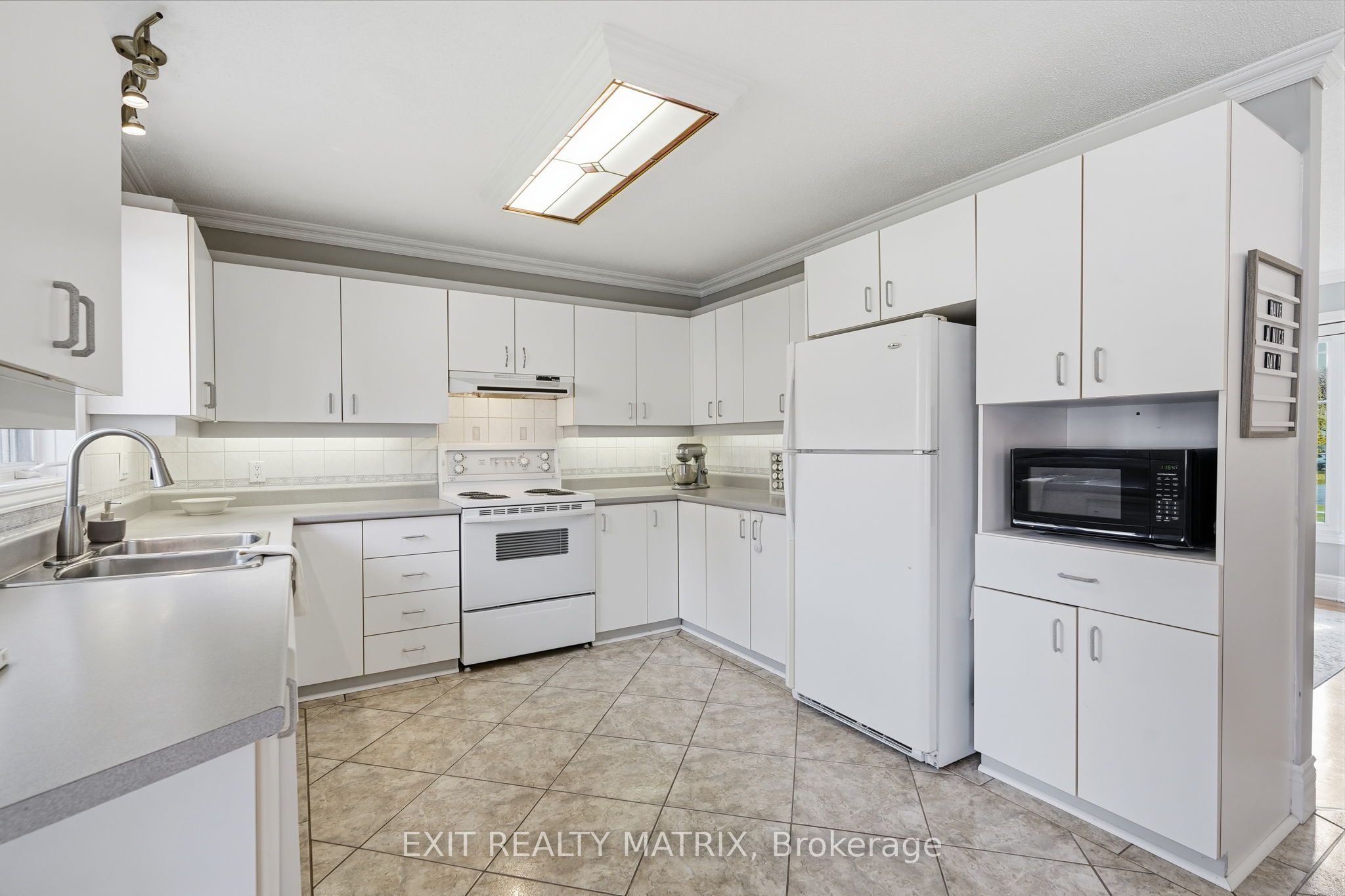 2 Maheu Street Property Photo 14