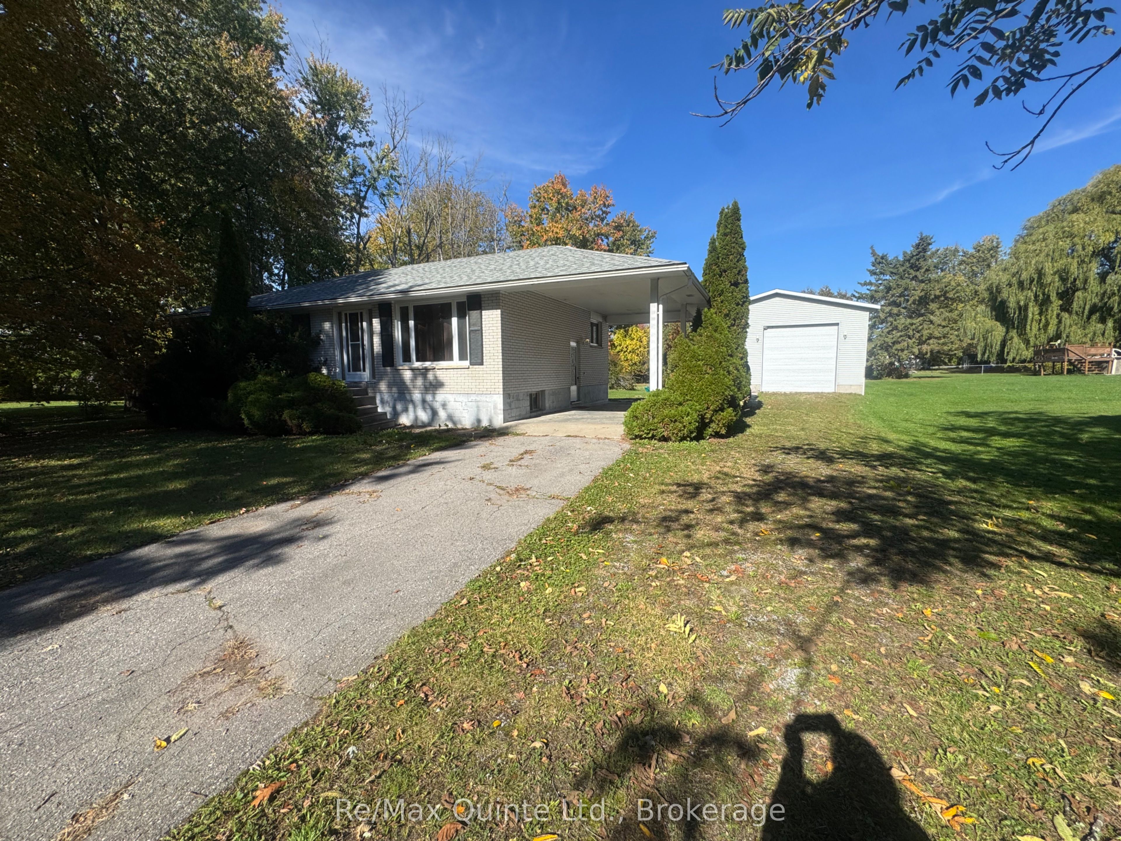 20 Ross Avenue Property Photo 1