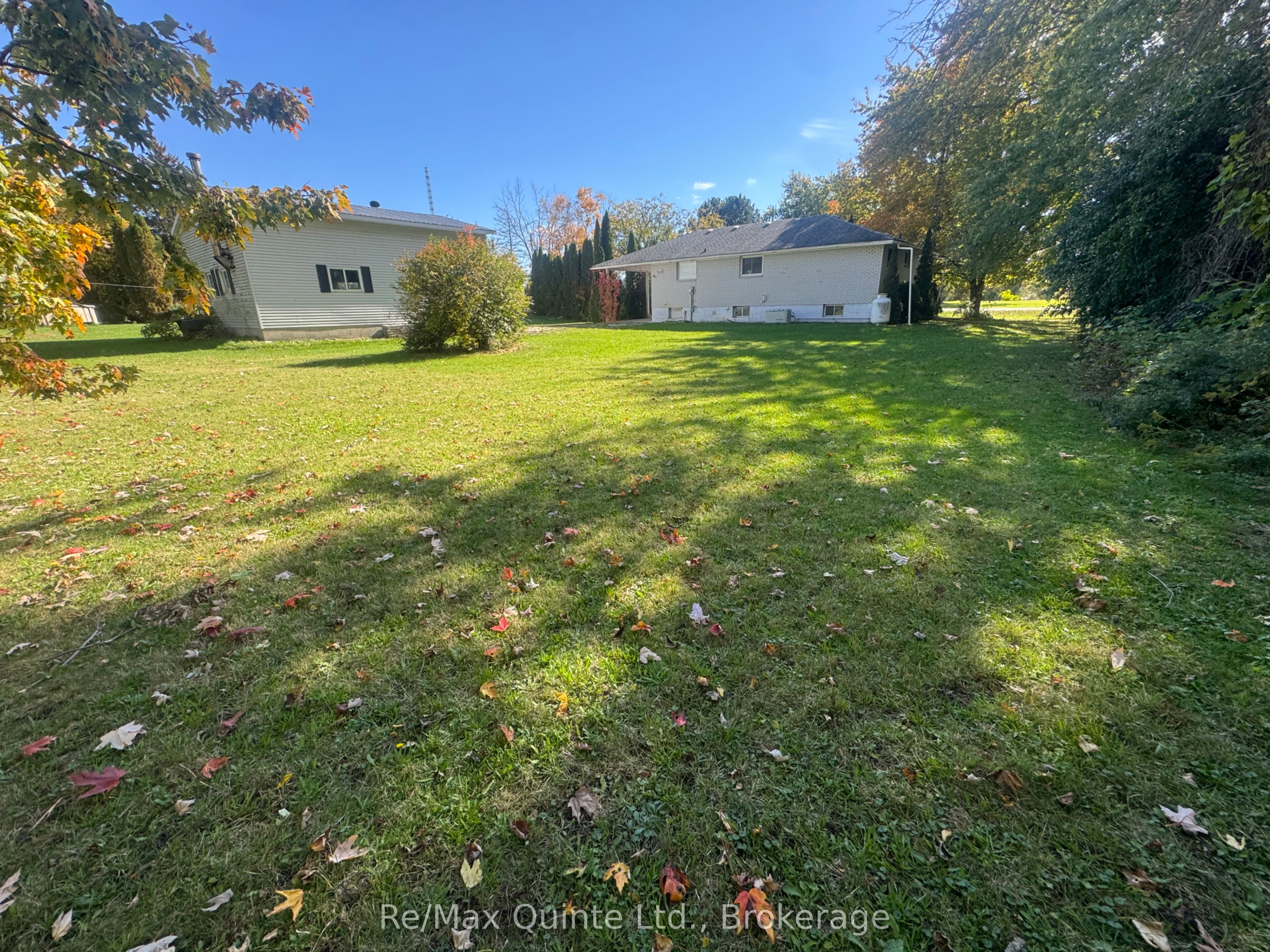 20 Ross Avenue Property Photo 4