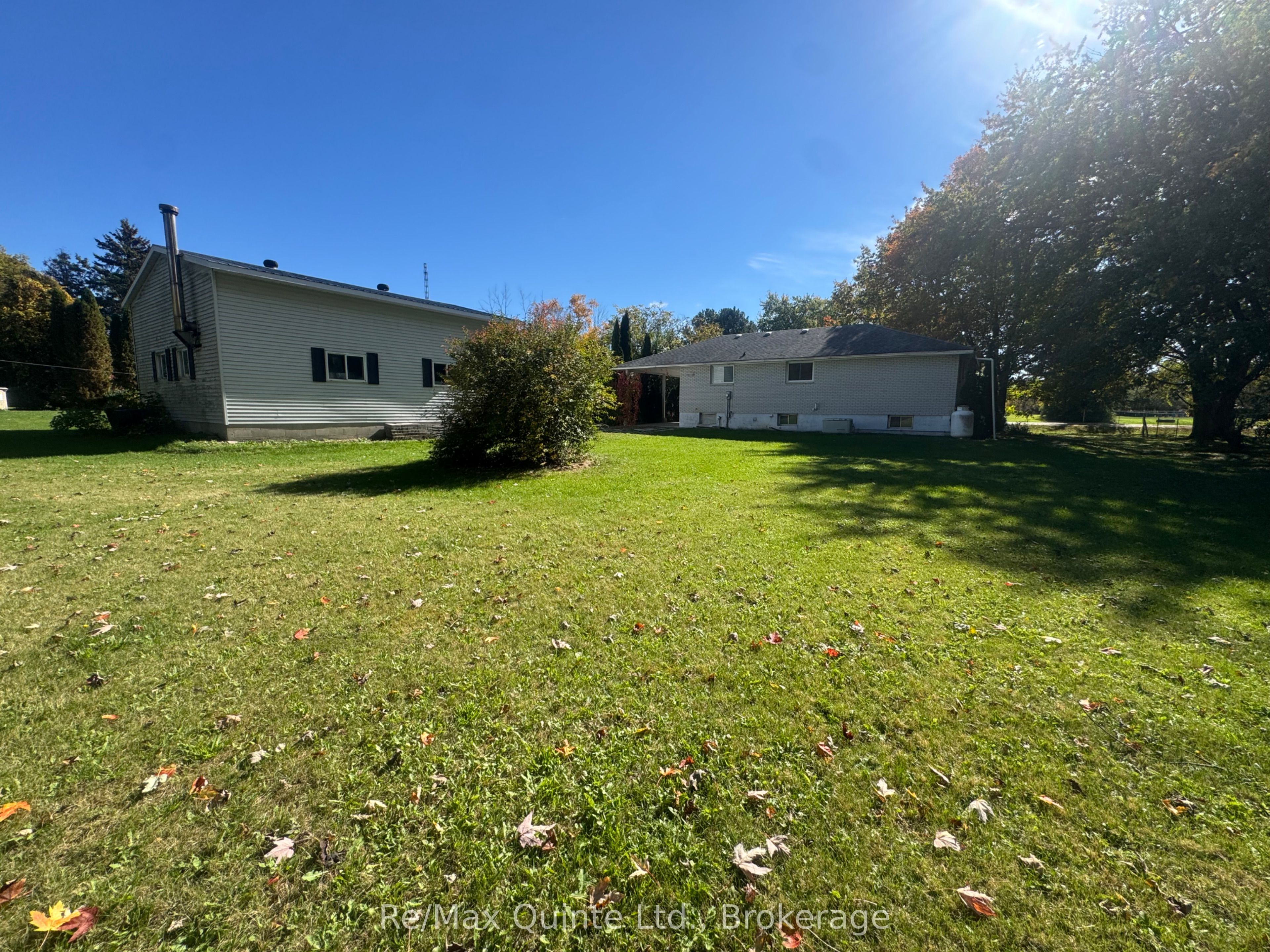 20 Ross Avenue Property Photo 7